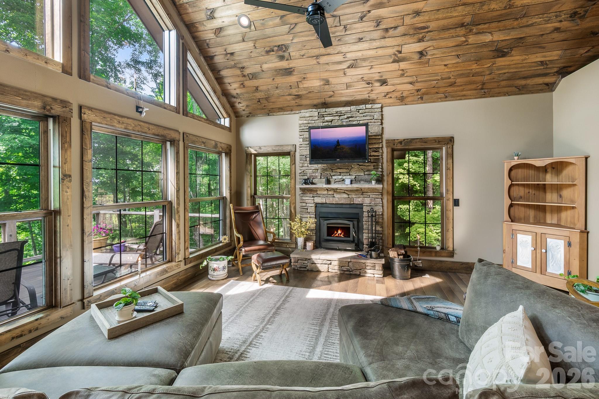 Meadow Creek - Residential