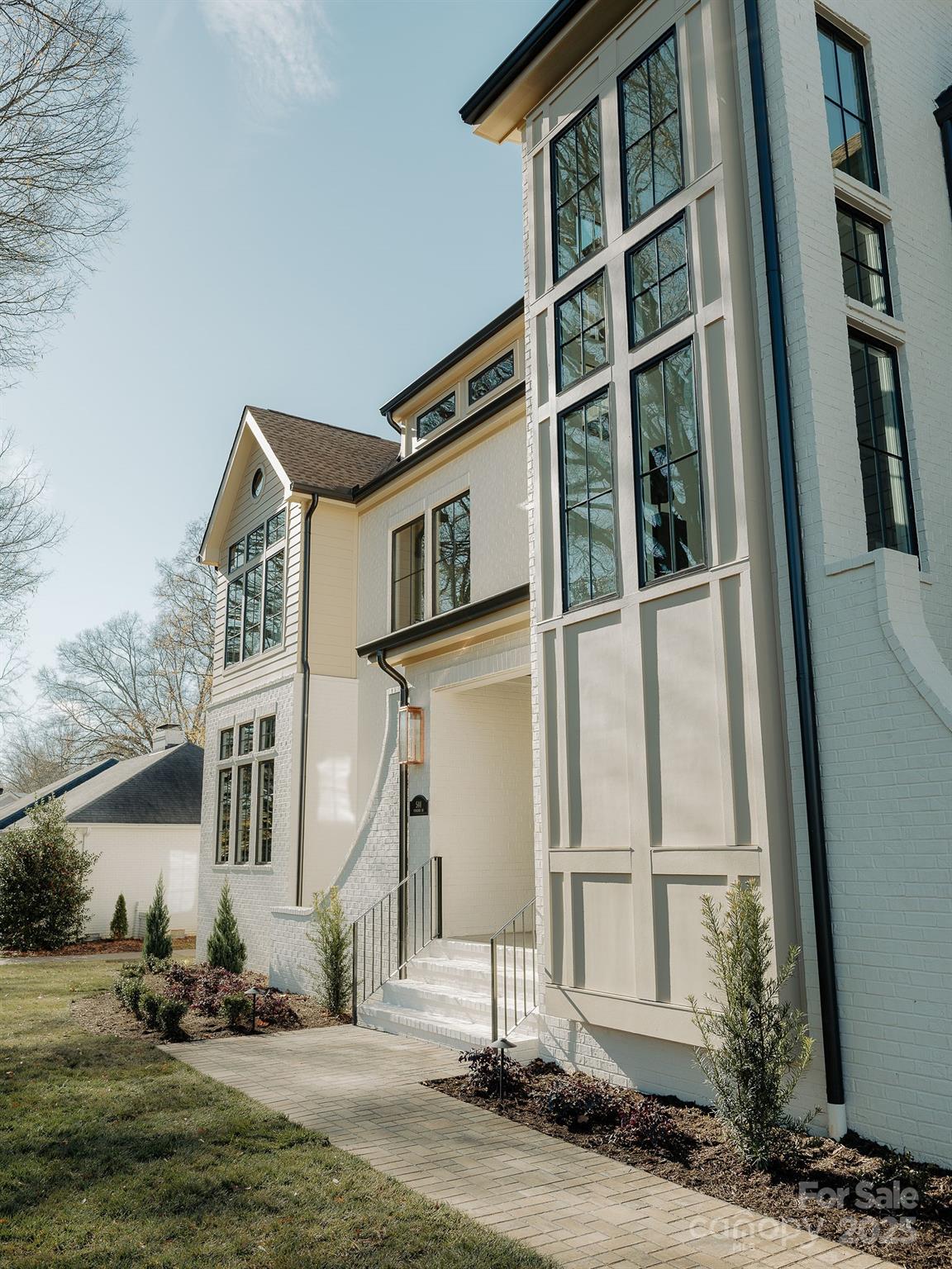 Lansdowne - Residential