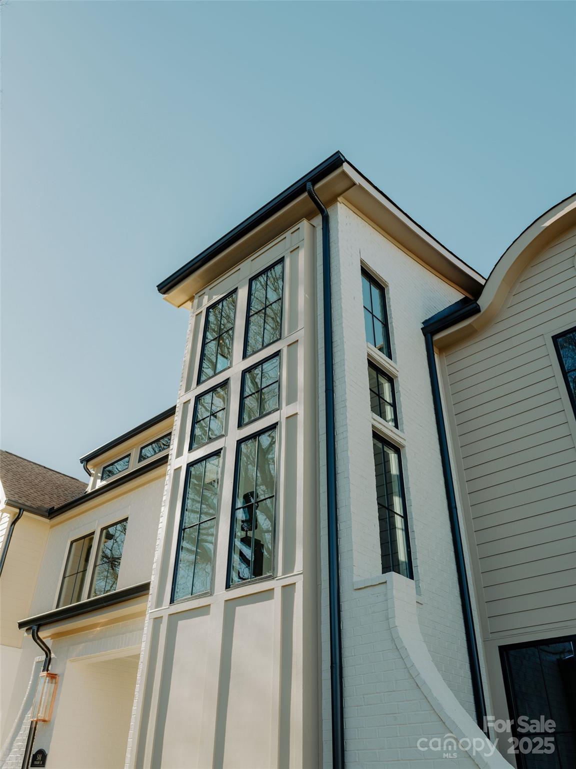 Lansdowne - Residential