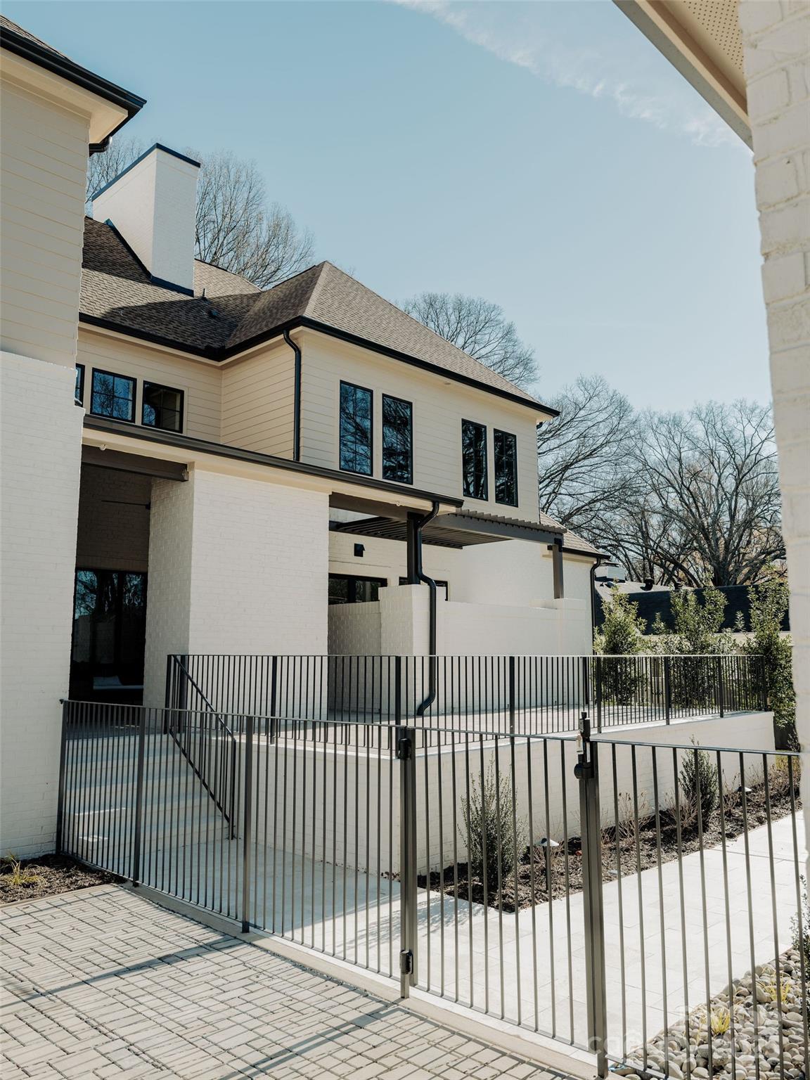 Lansdowne - Residential