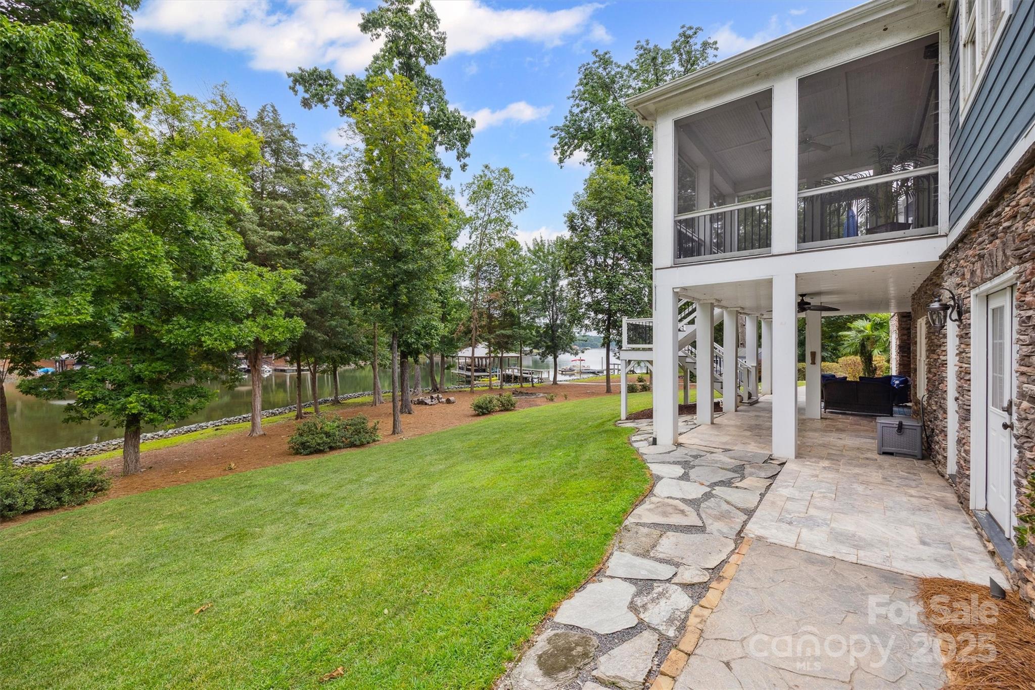 The Retreat At Sunset Ridge - Residential