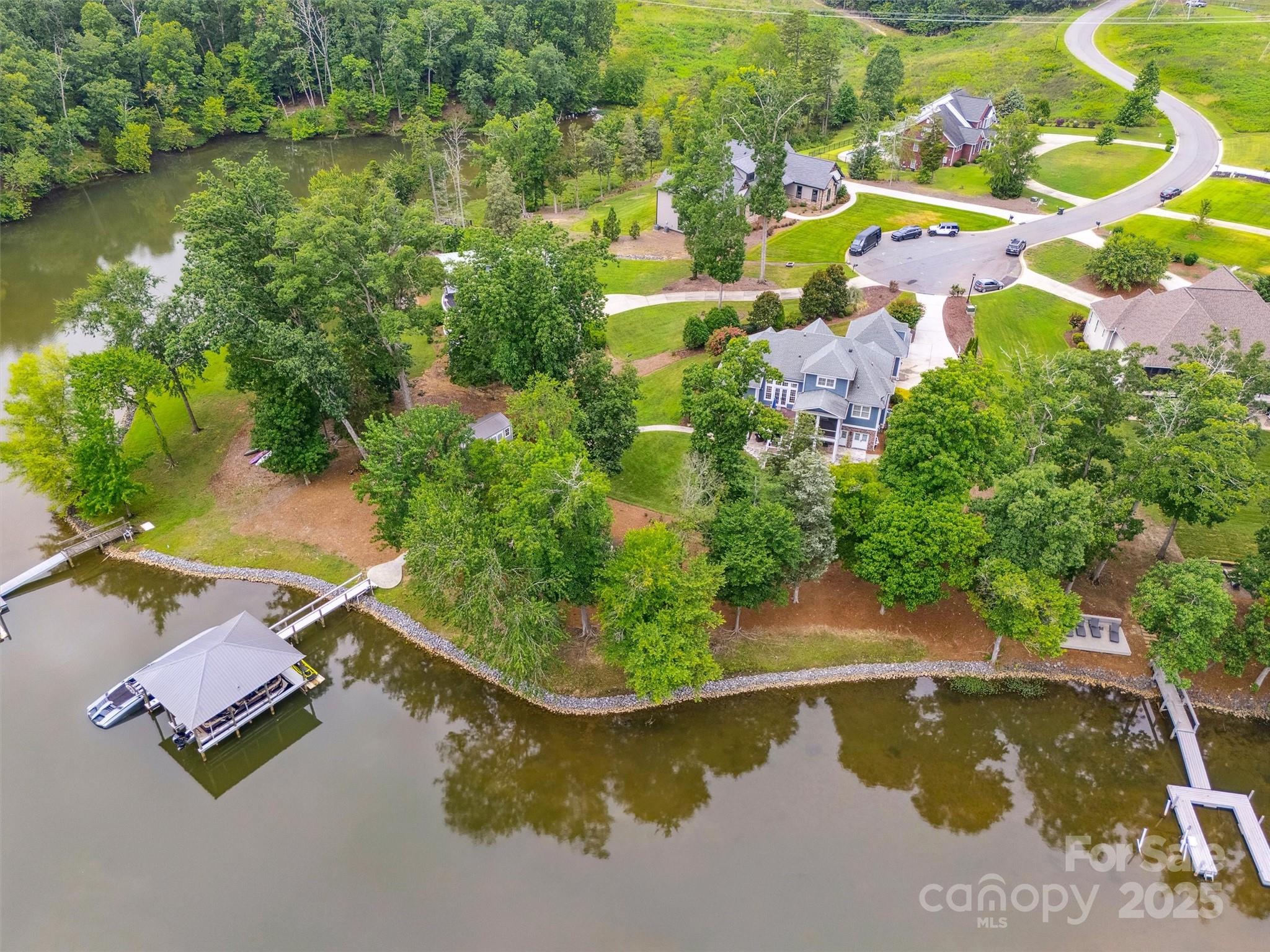 The Retreat At Sunset Ridge - Residential