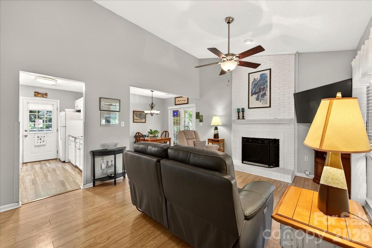 Candlewyck - Residential