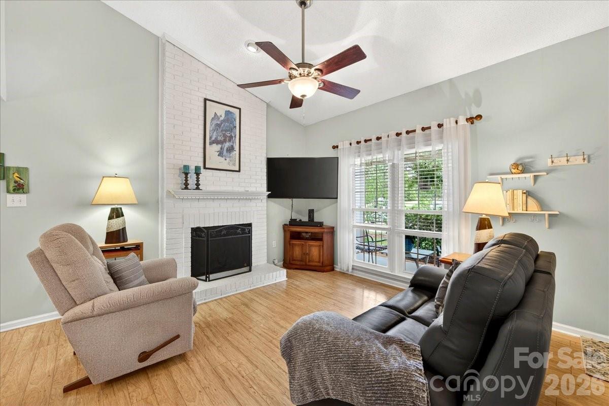 Candlewyck - Residential