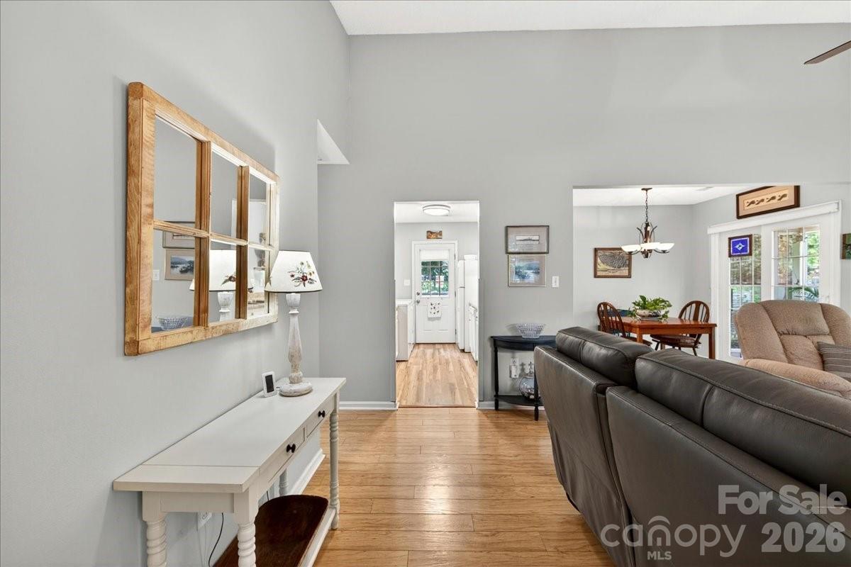 Candlewyck - Residential