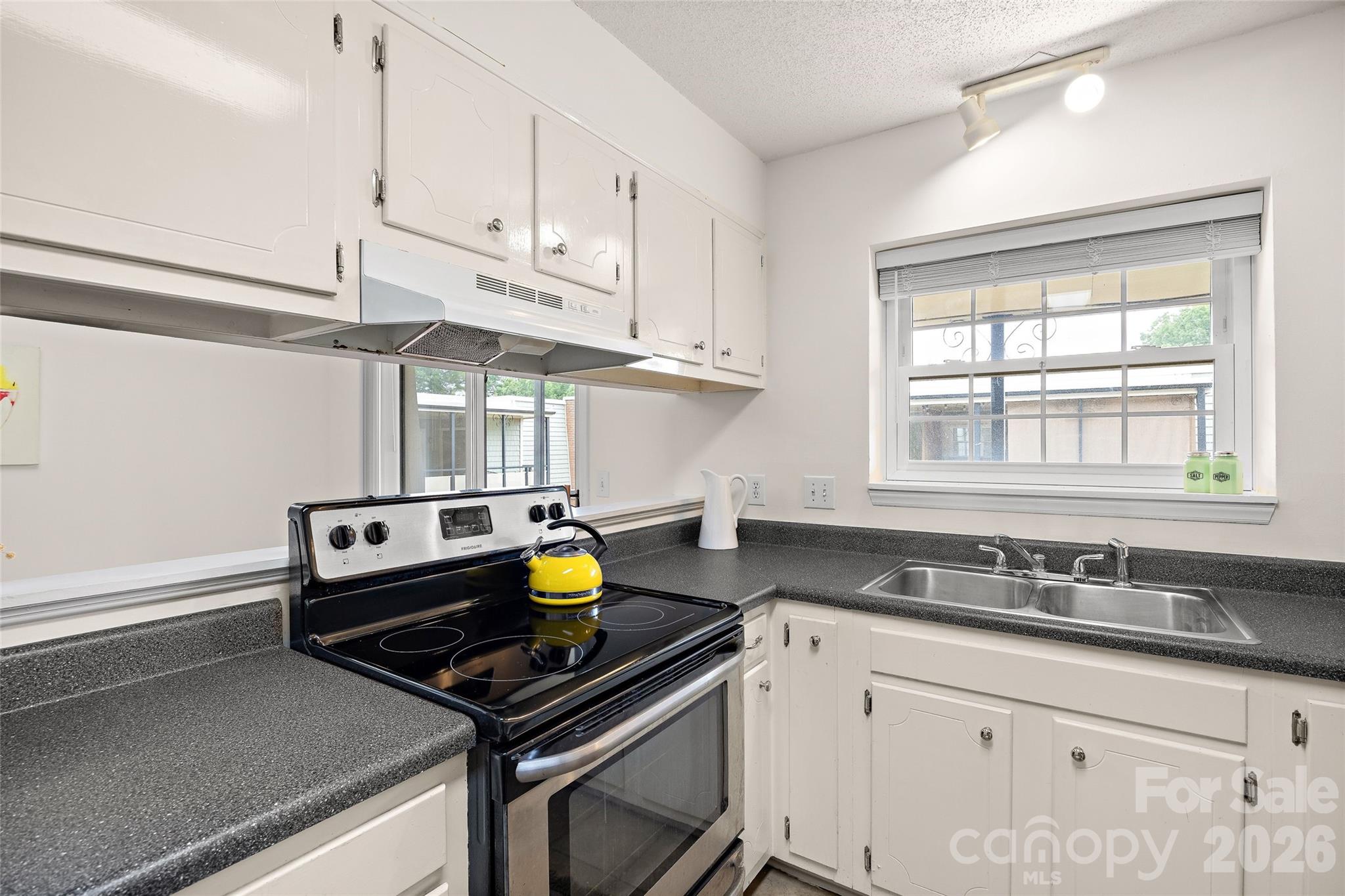 Dilworth Edge - Residential
