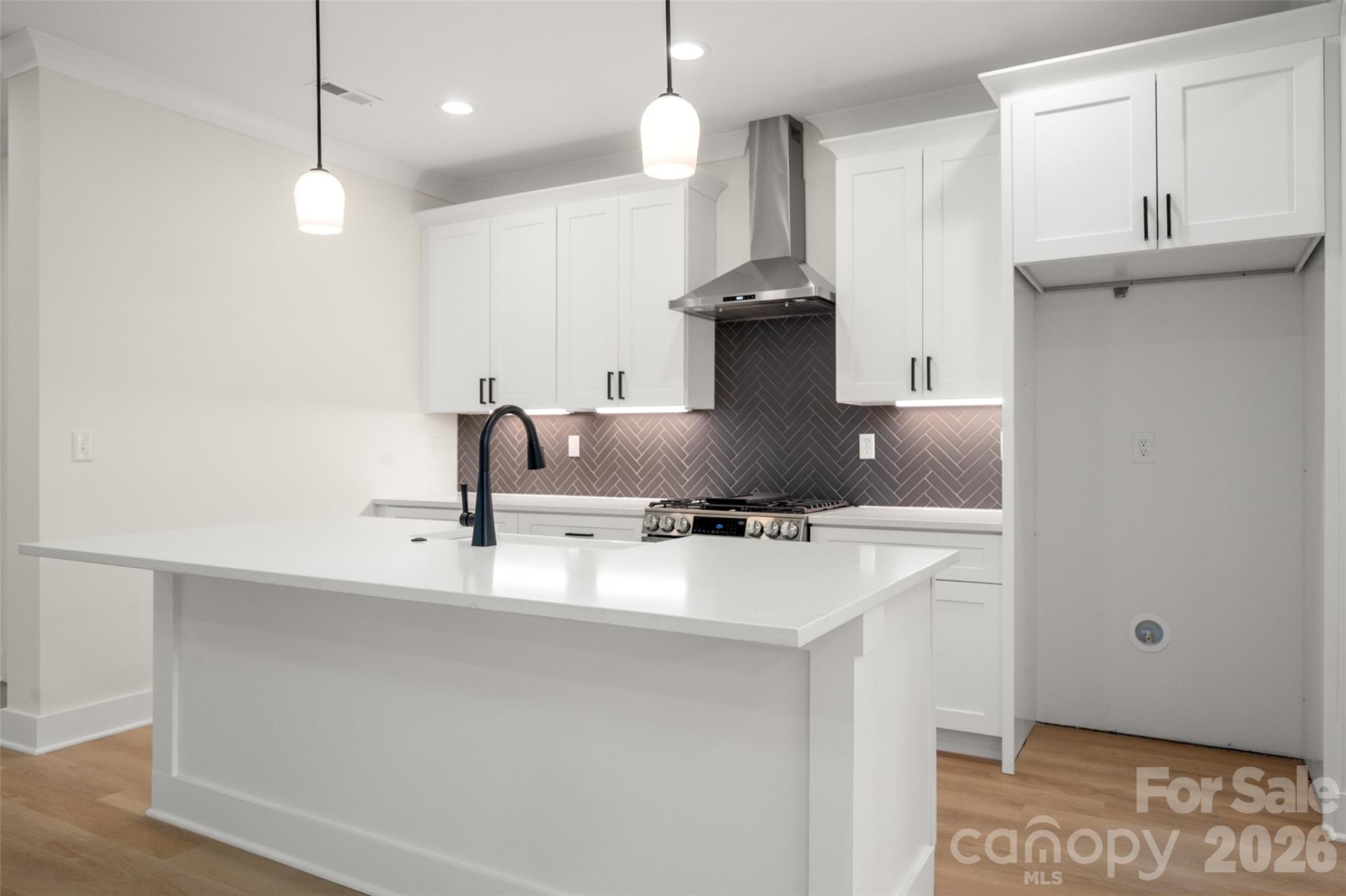 Magnolia - Residential