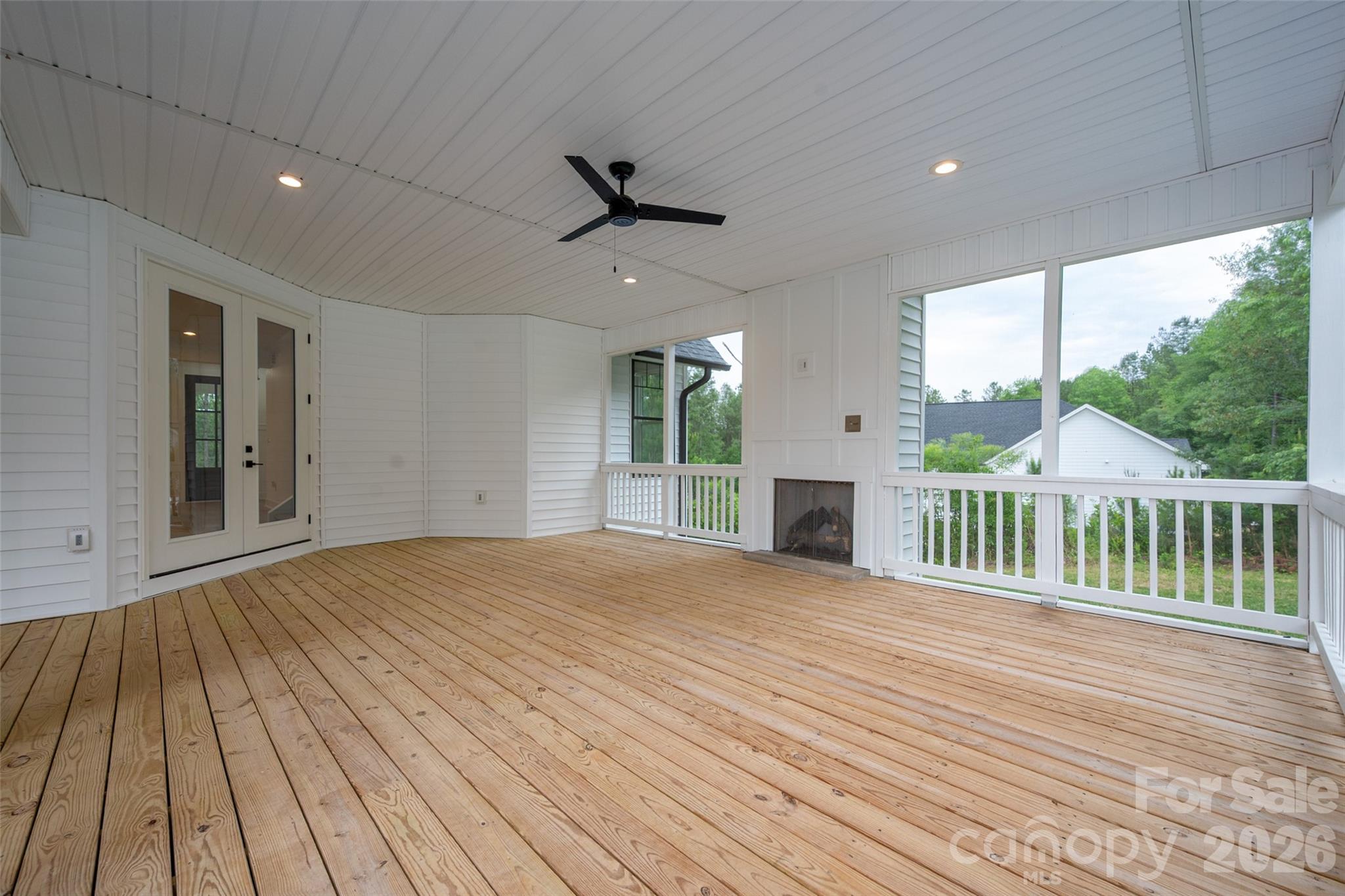 Magnolia - Residential