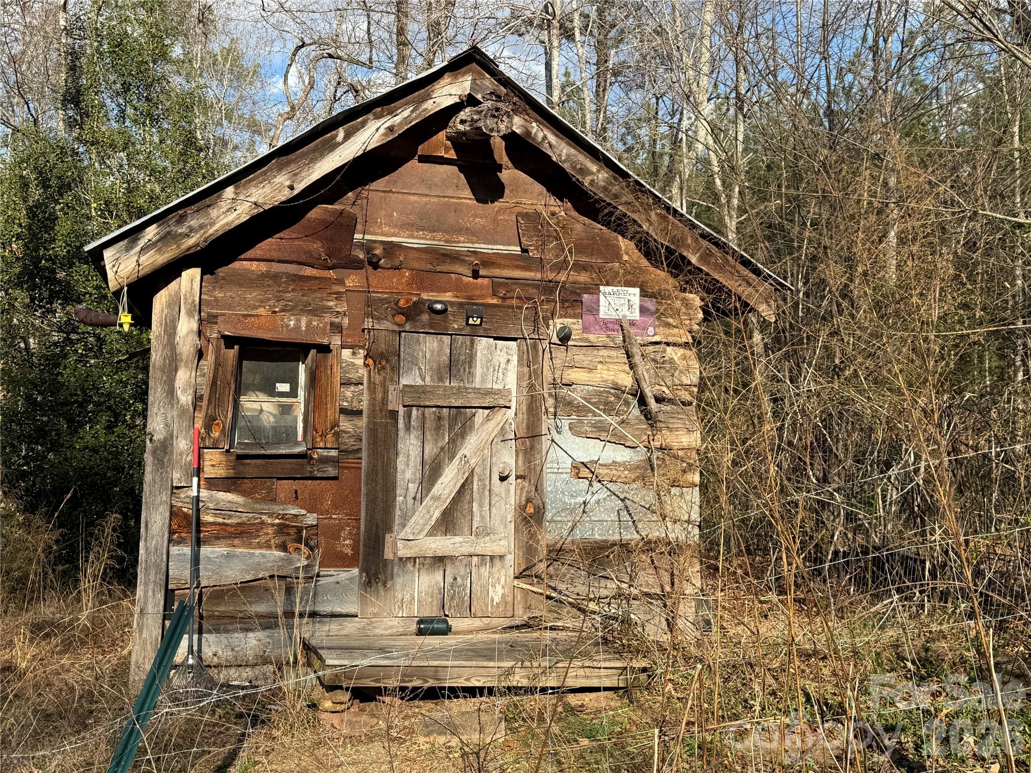 Indian Head Acres - Residential