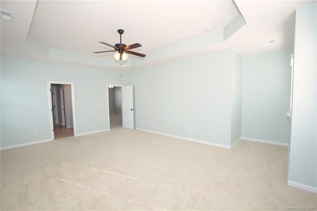 Hawks Creek - Residential