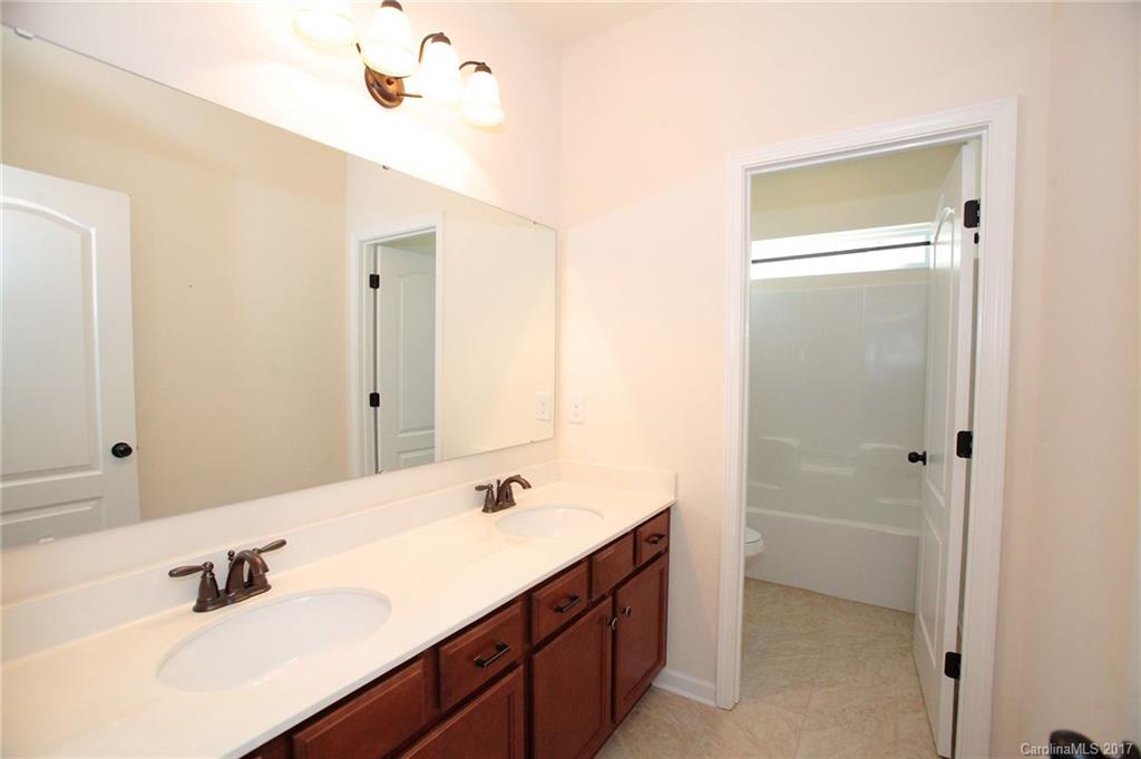 Hawks Creek - Residential