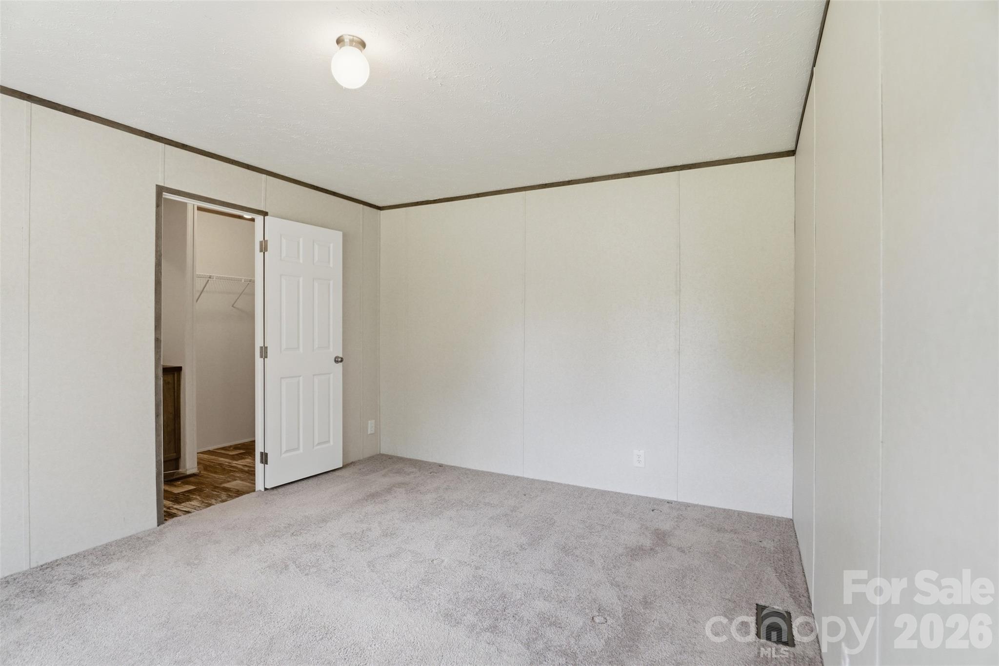 Mirror Lake - Residential