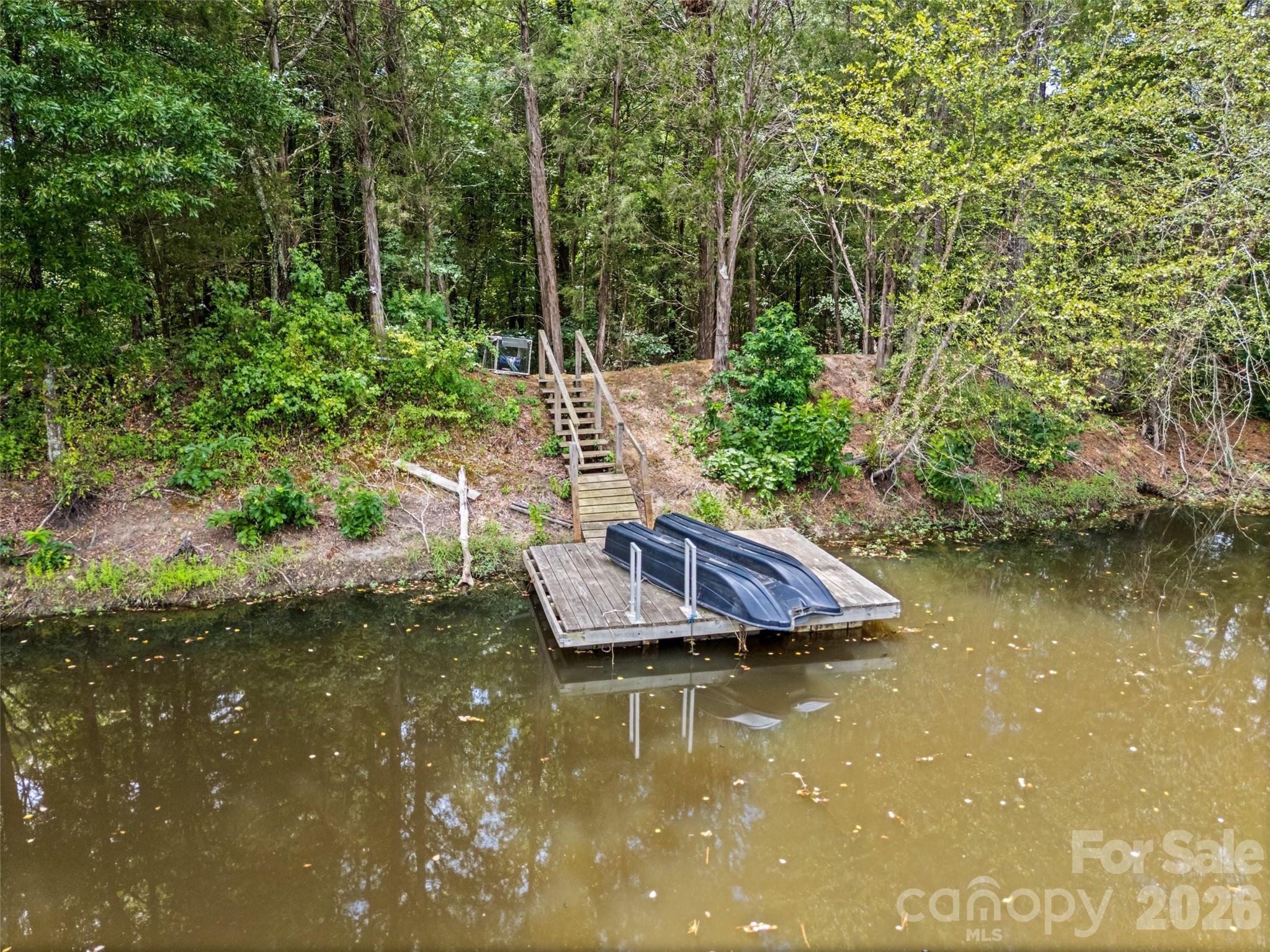 Mirror Lake - Residential
