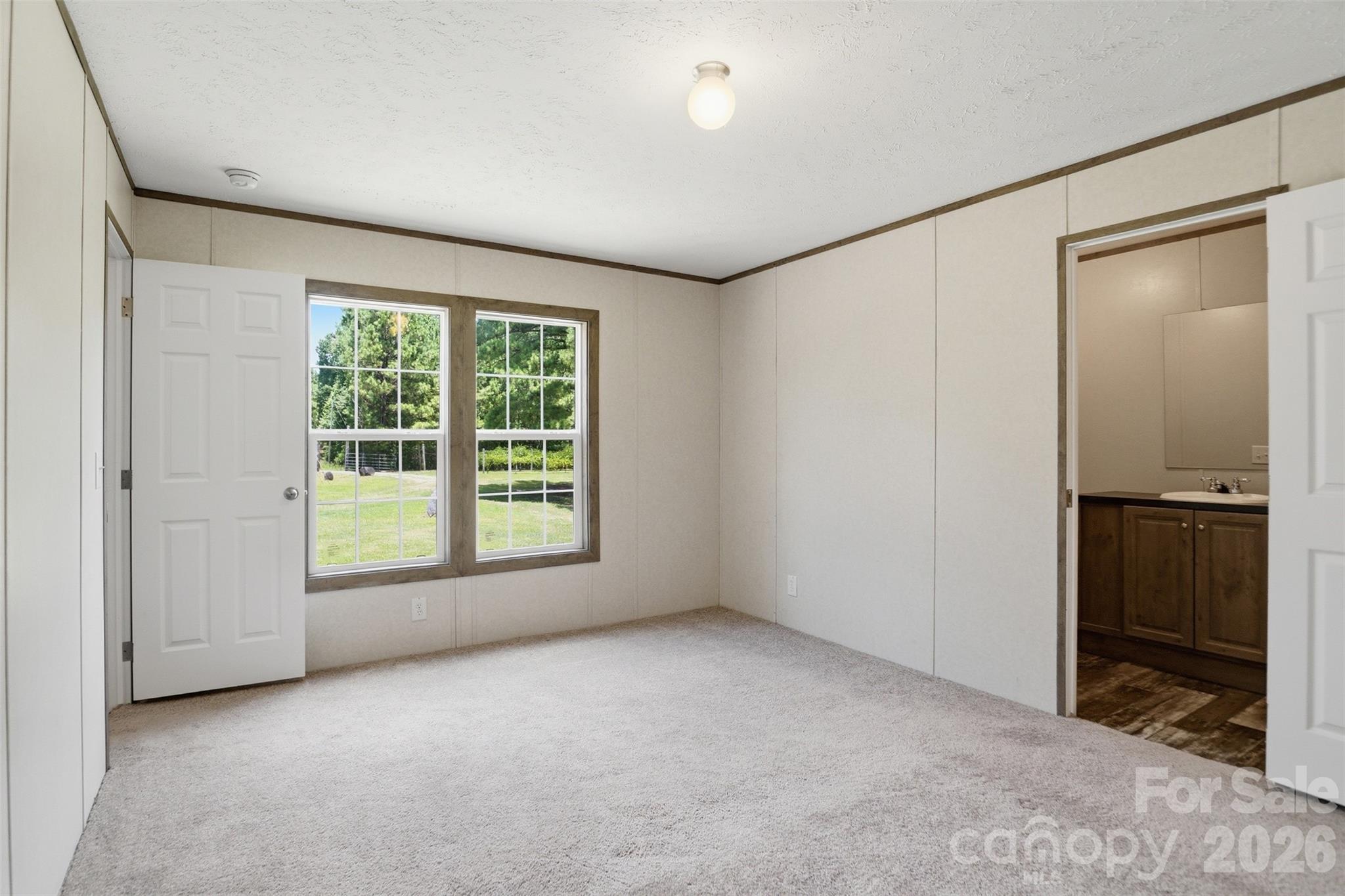 Mirror Lake - Residential
