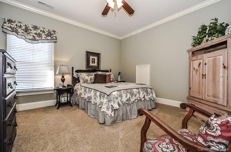 Longbrooke - Residential
