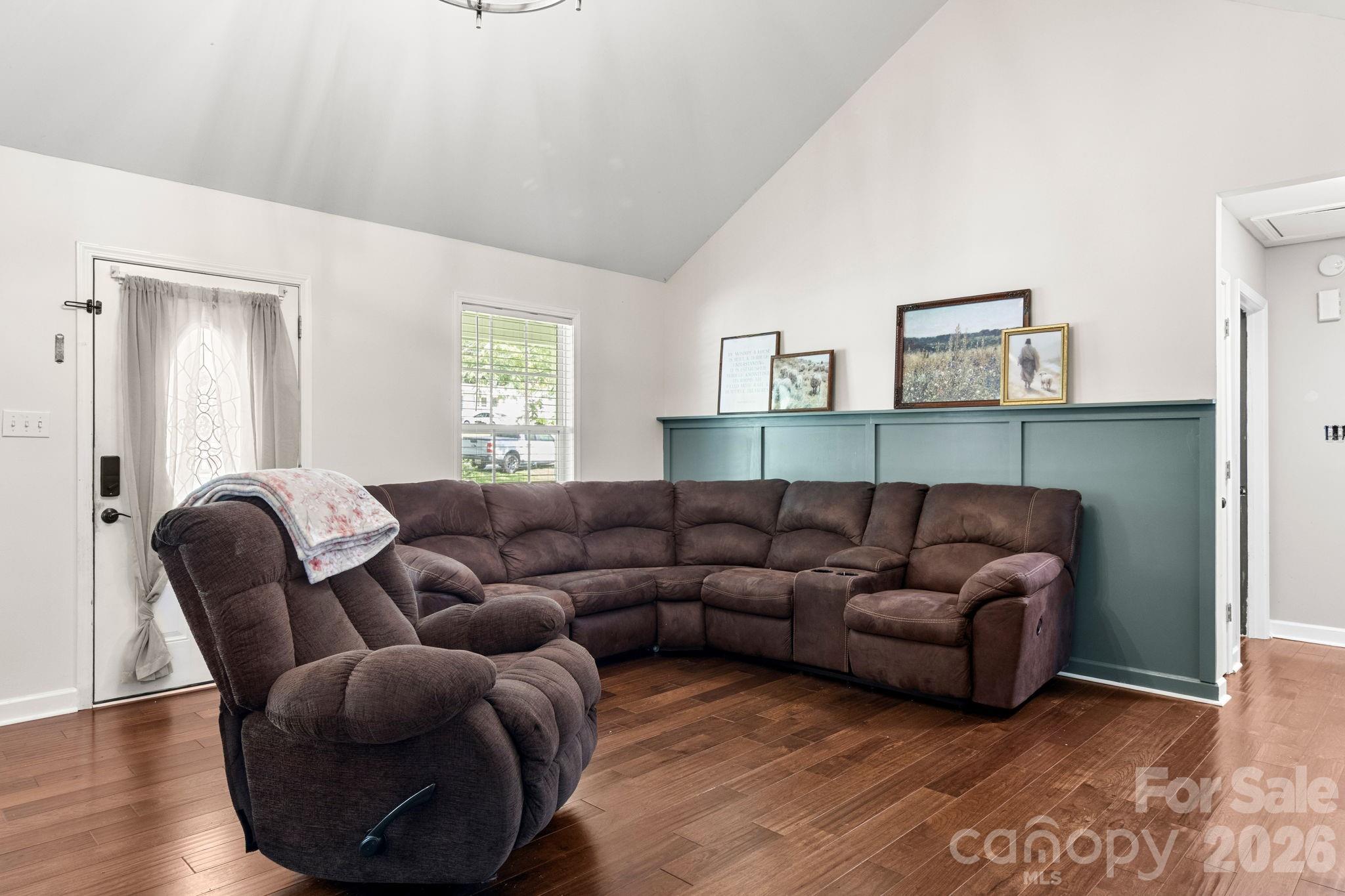 ROBERTS - Residential