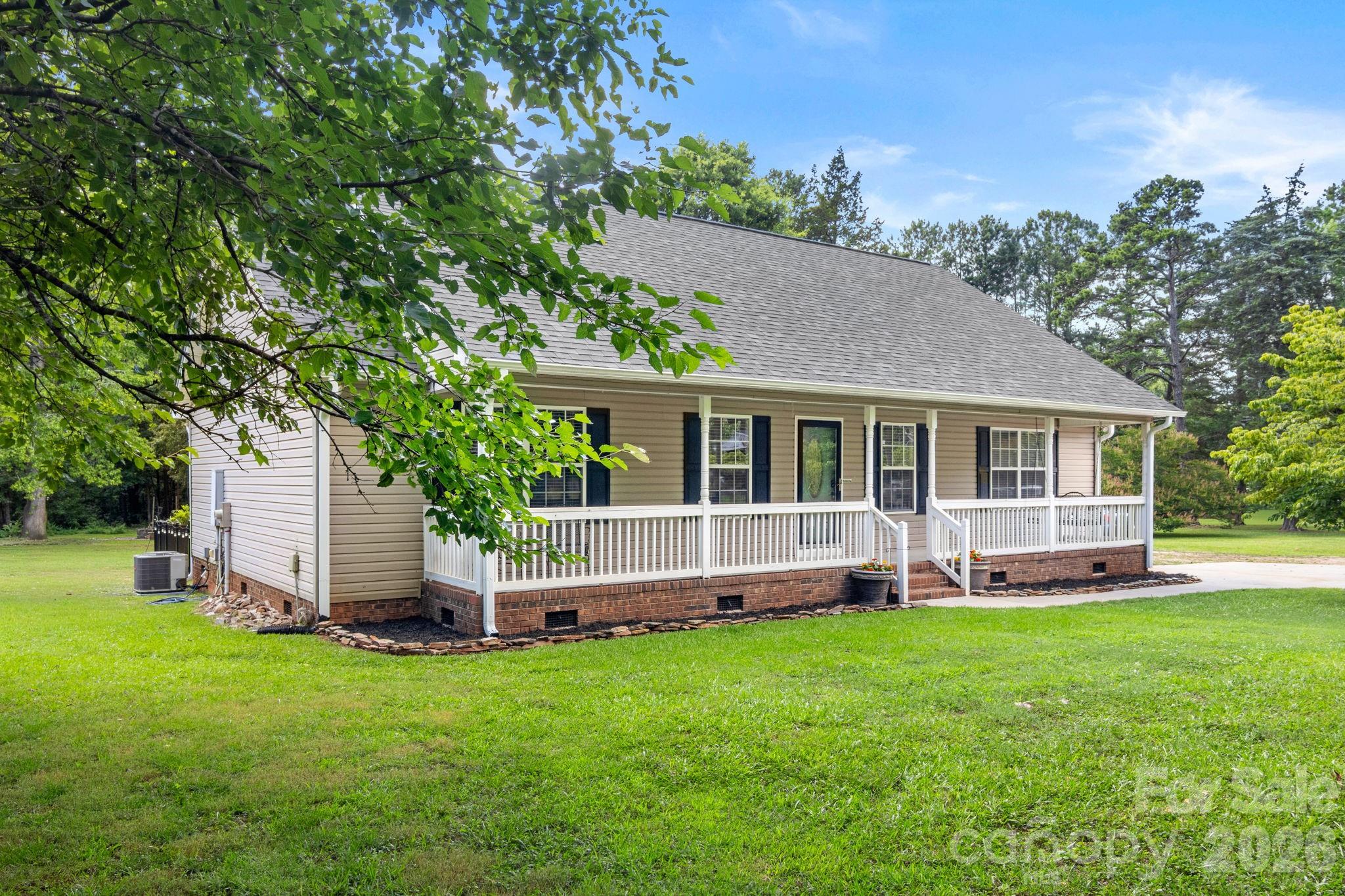 ROBERTS - Residential