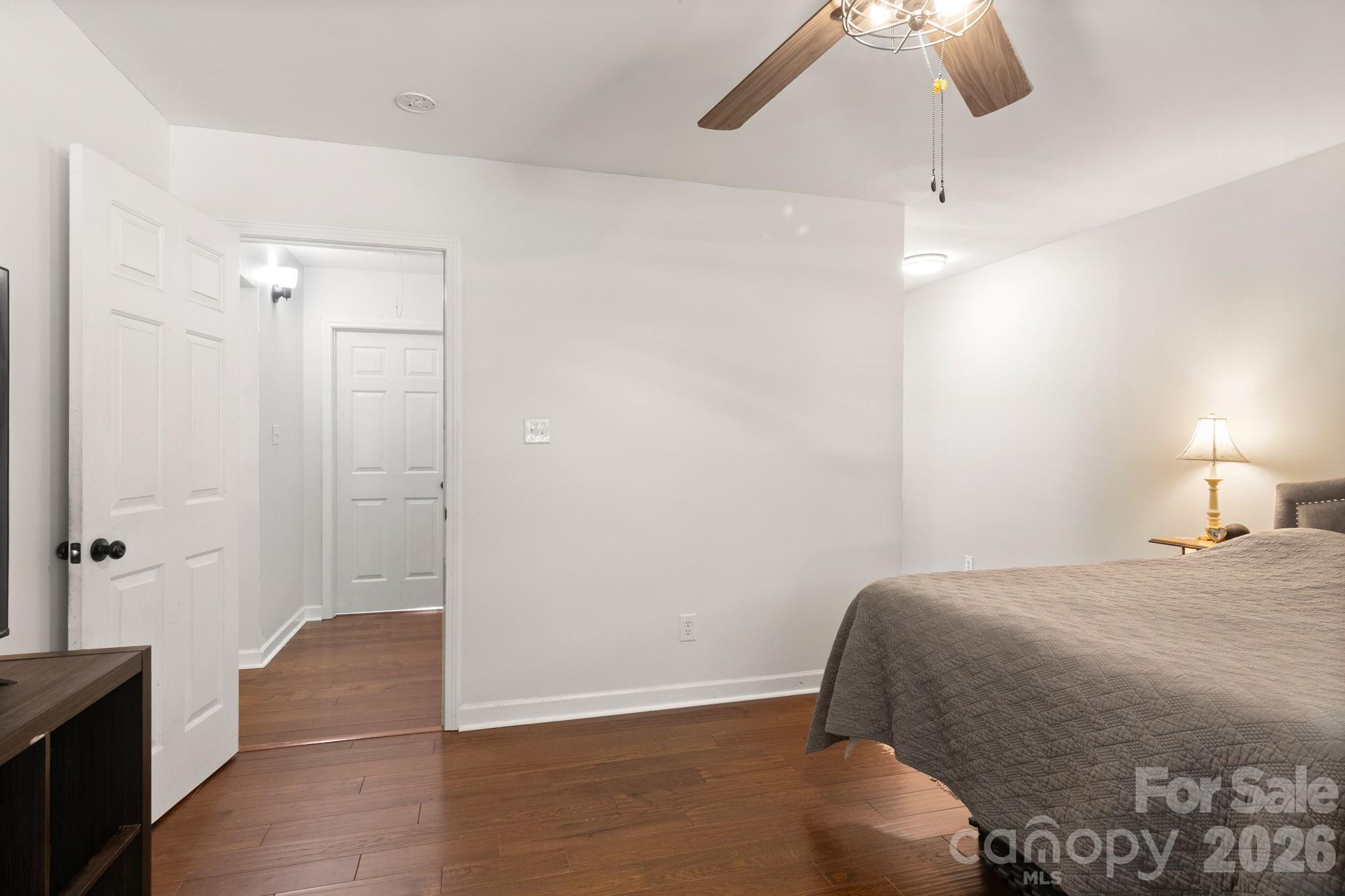 ROBERTS - Residential