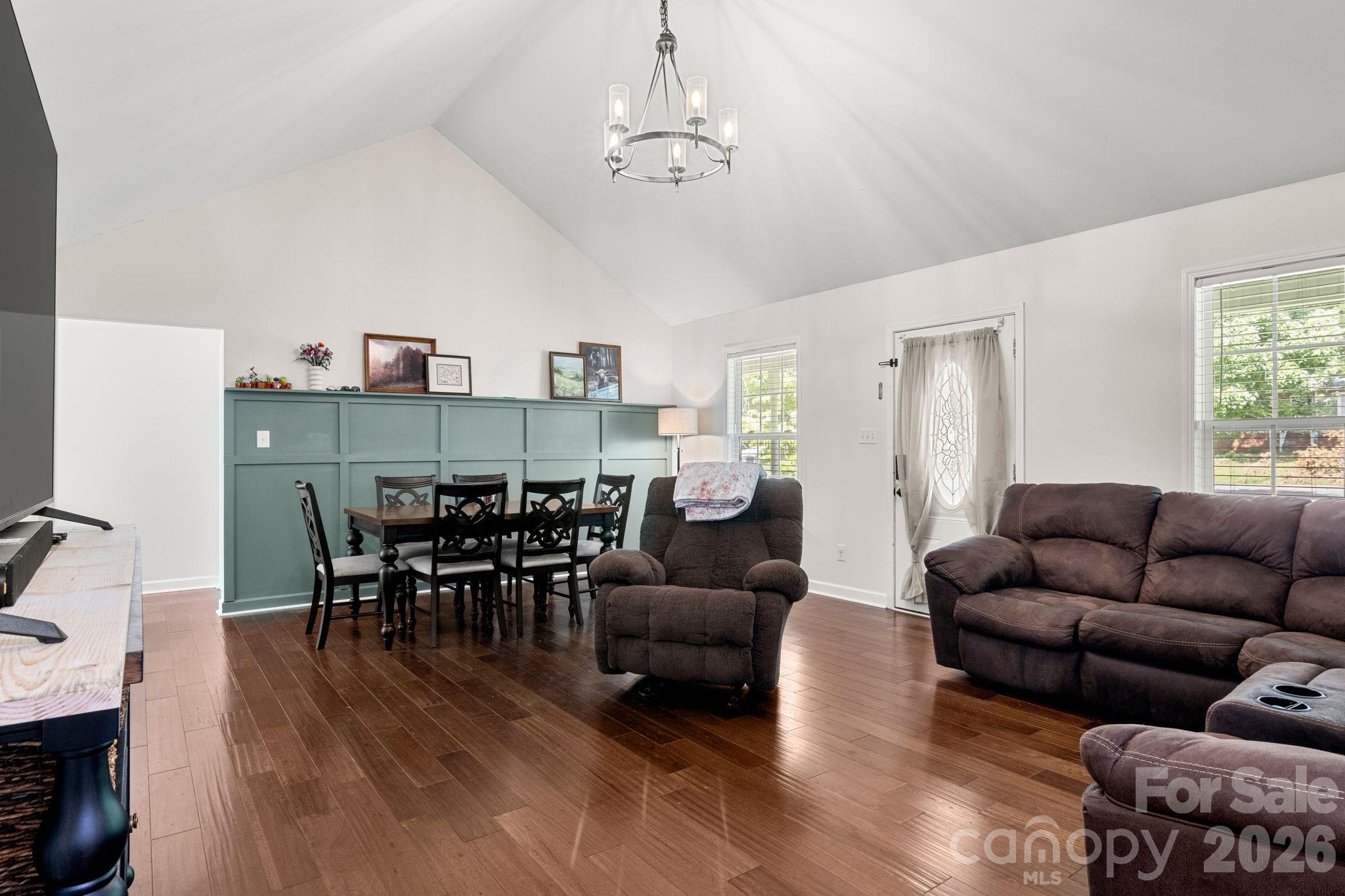 ROBERTS - Residential