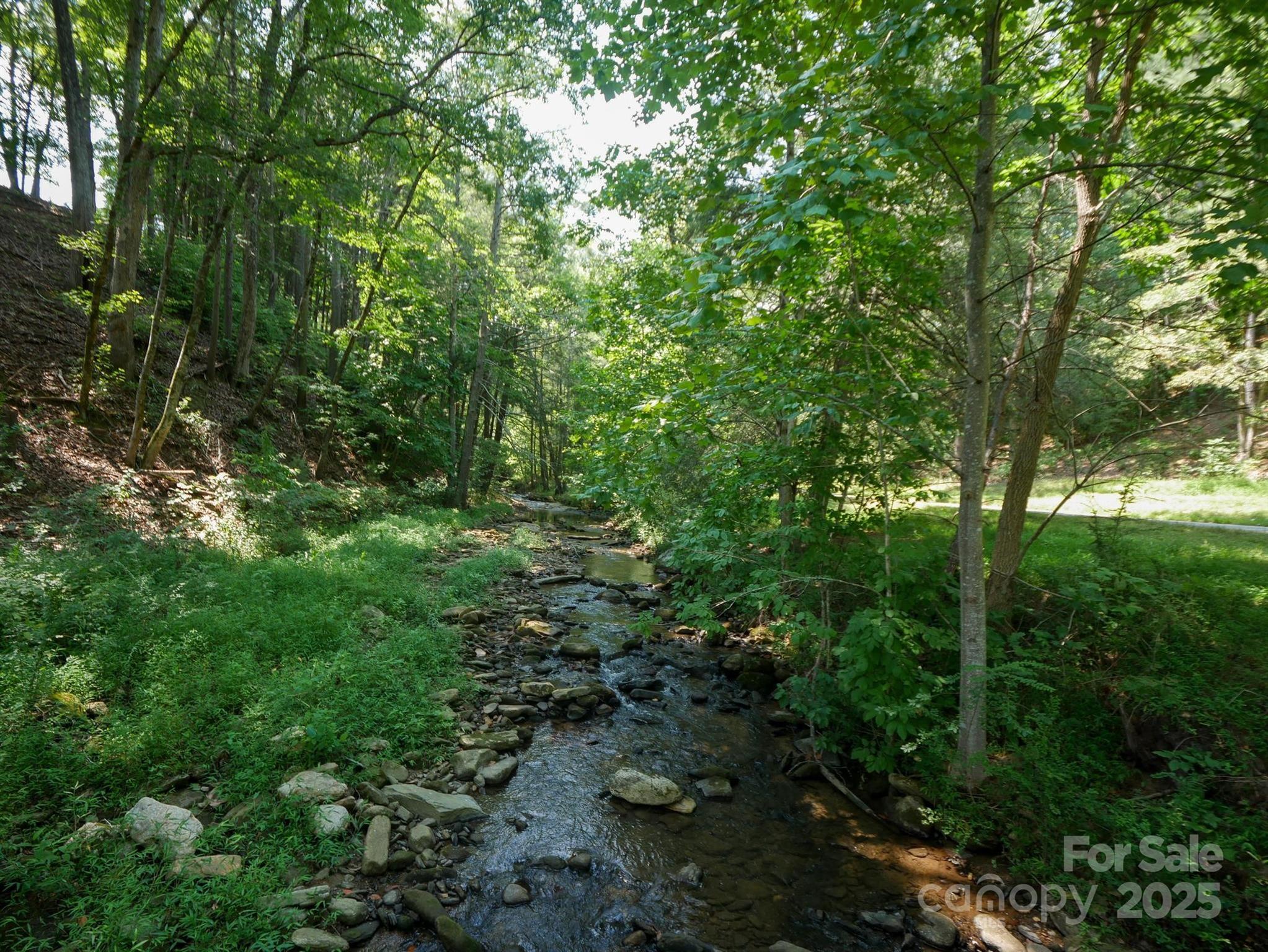 Brights Creek - Land