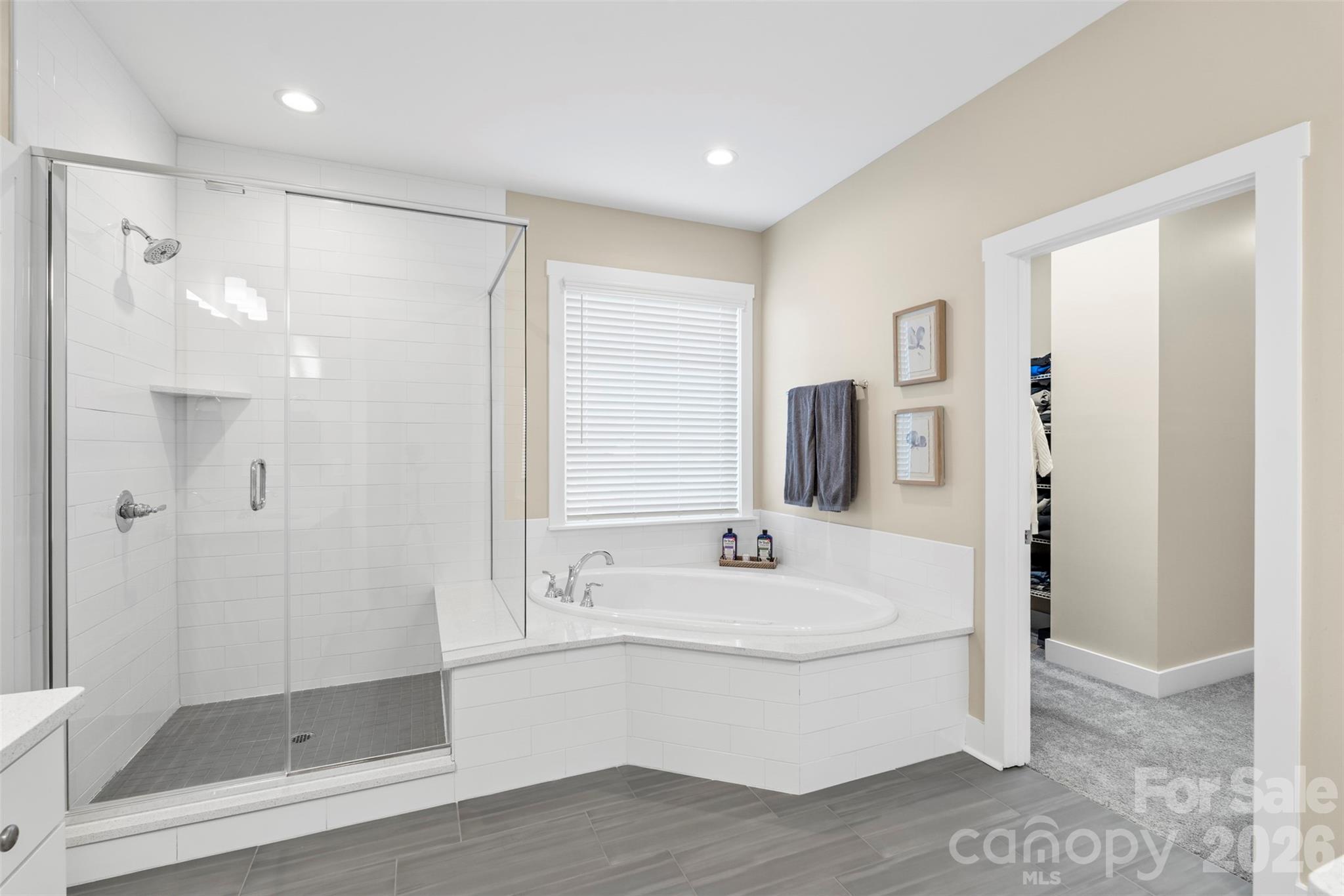 Paddlers Cove - Residential