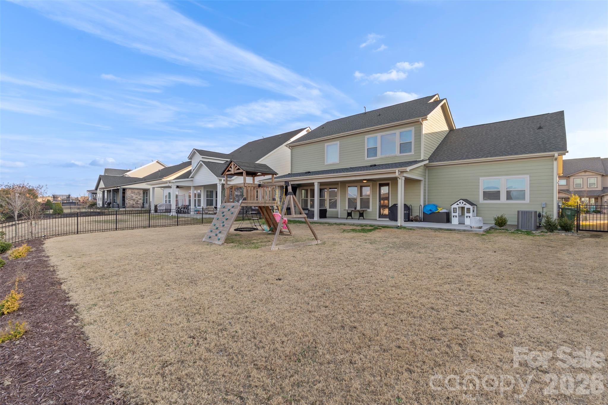 Paddlers Cove - Residential
