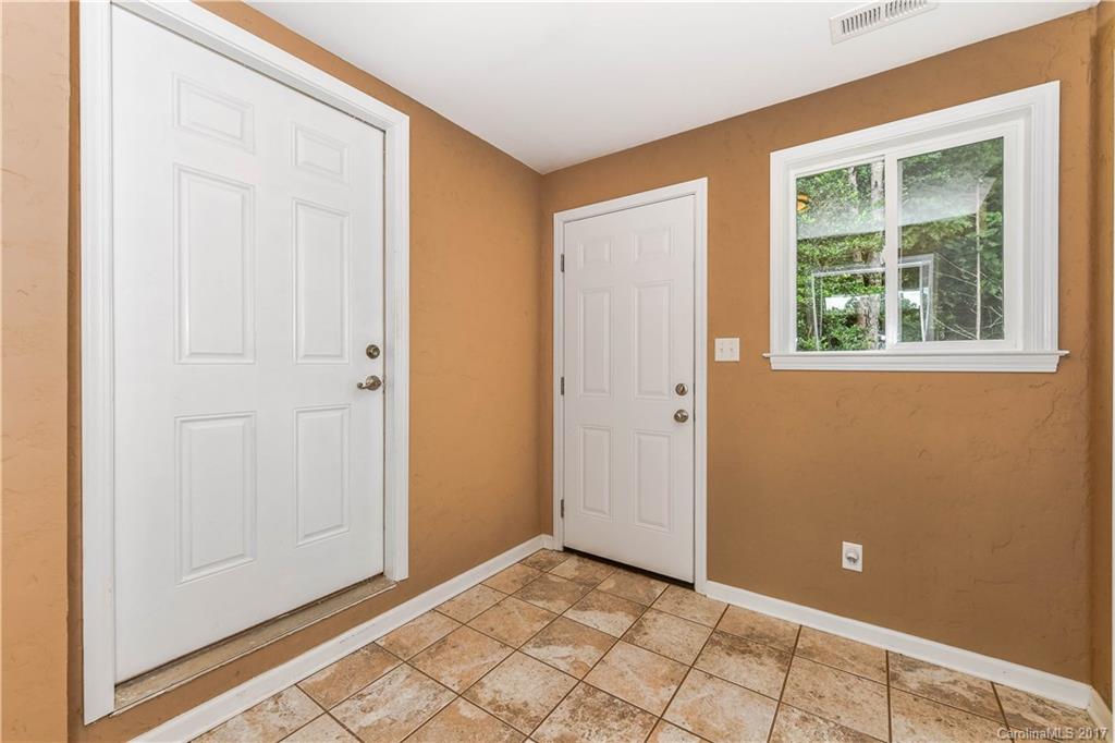 Tega Cay - Residential