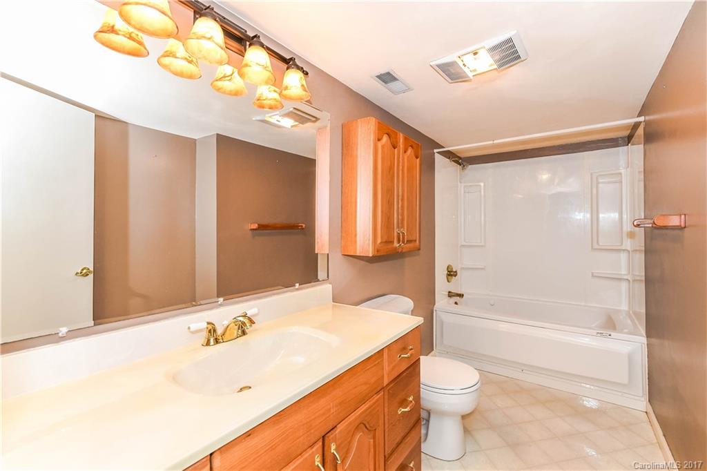 Tega Cay - Residential
