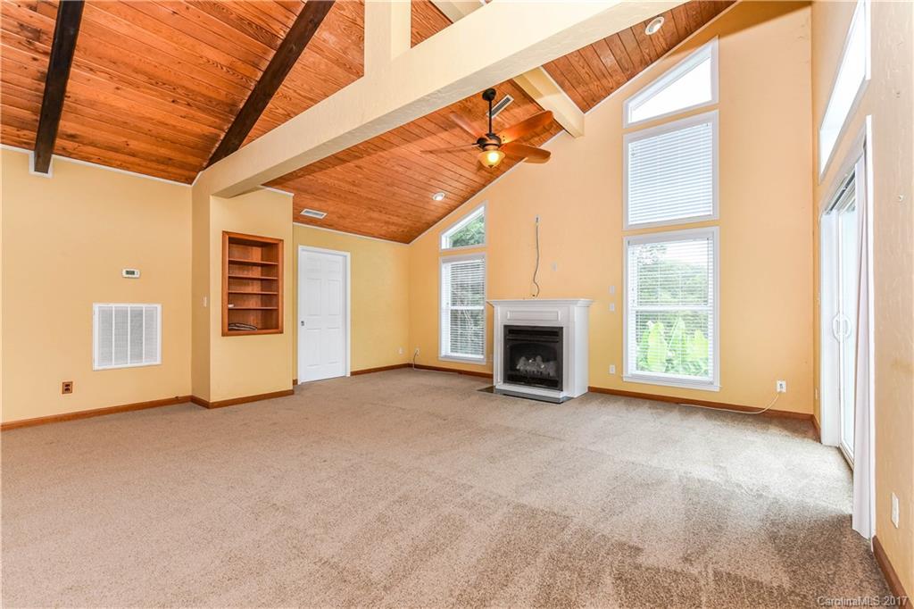 Tega Cay - Residential