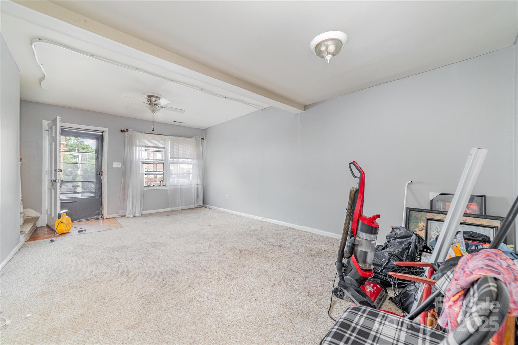 Carriage House - Residential