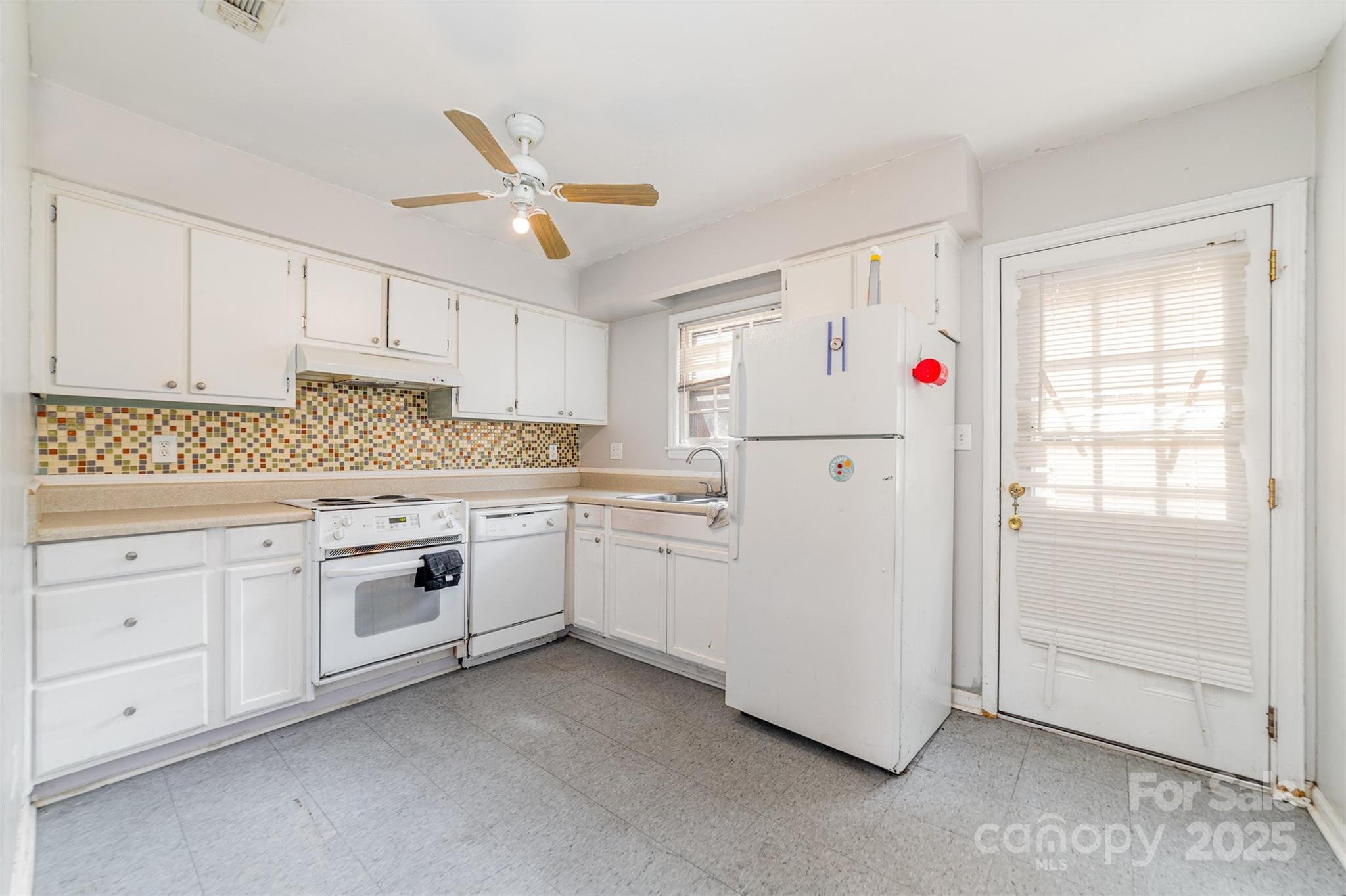 Carriage House - Residential