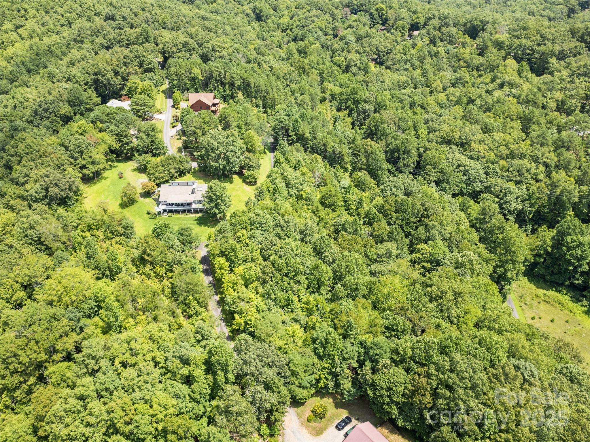 Hazel Hollow - Land