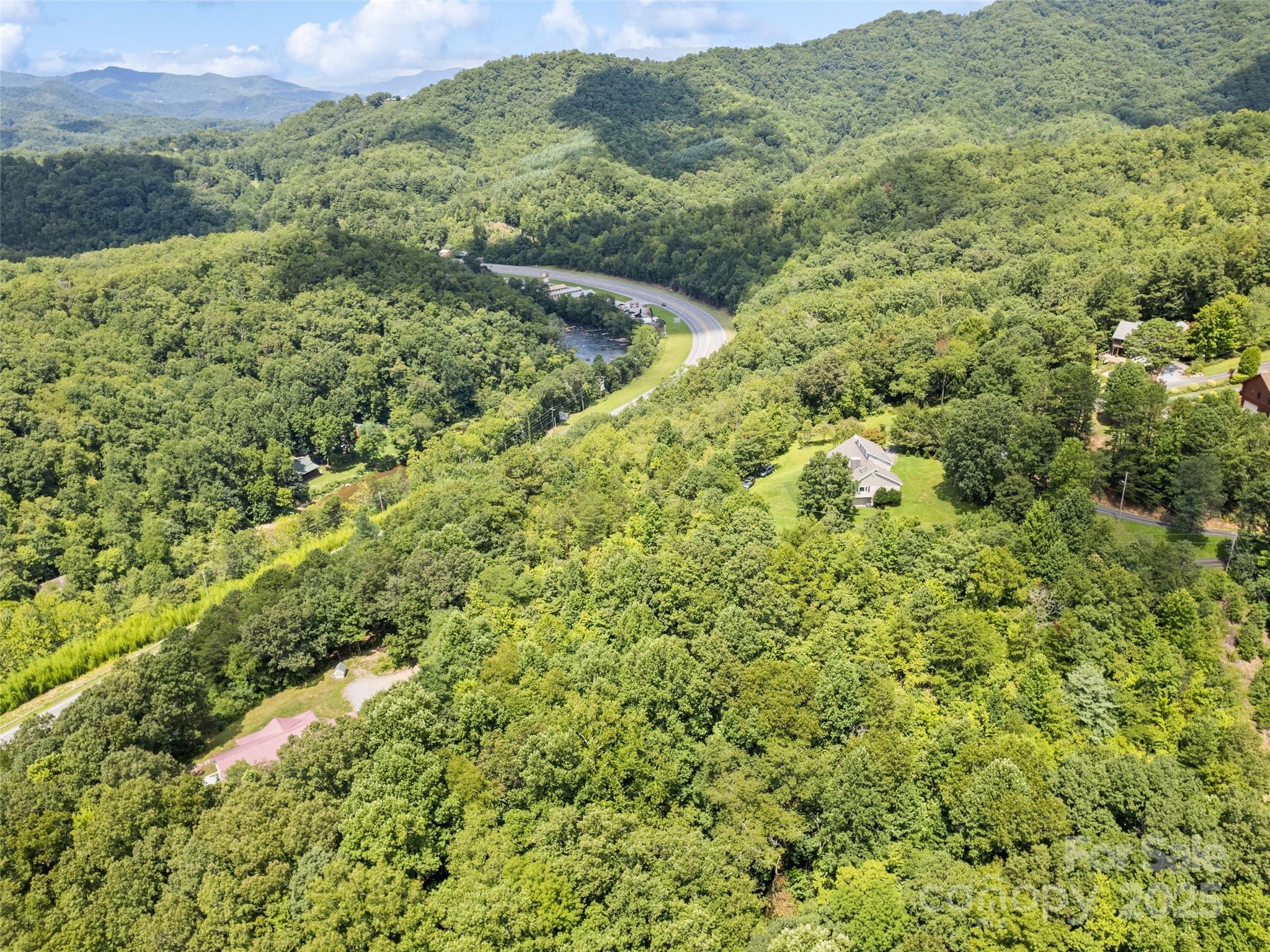 Hazel Hollow - Land