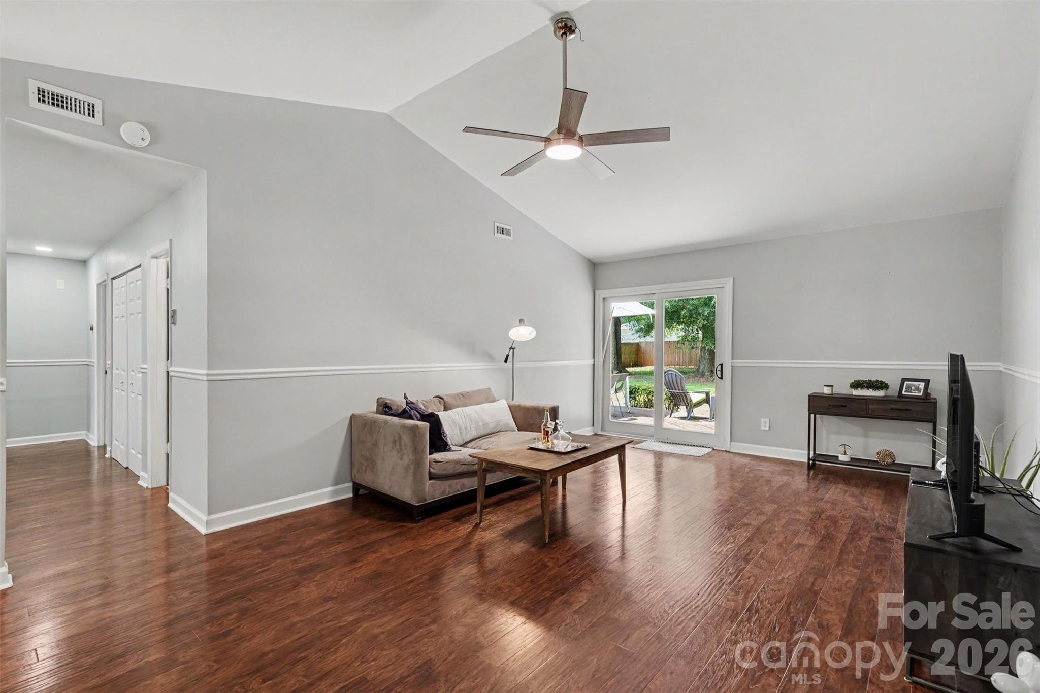 Hickory Ridge - Residential