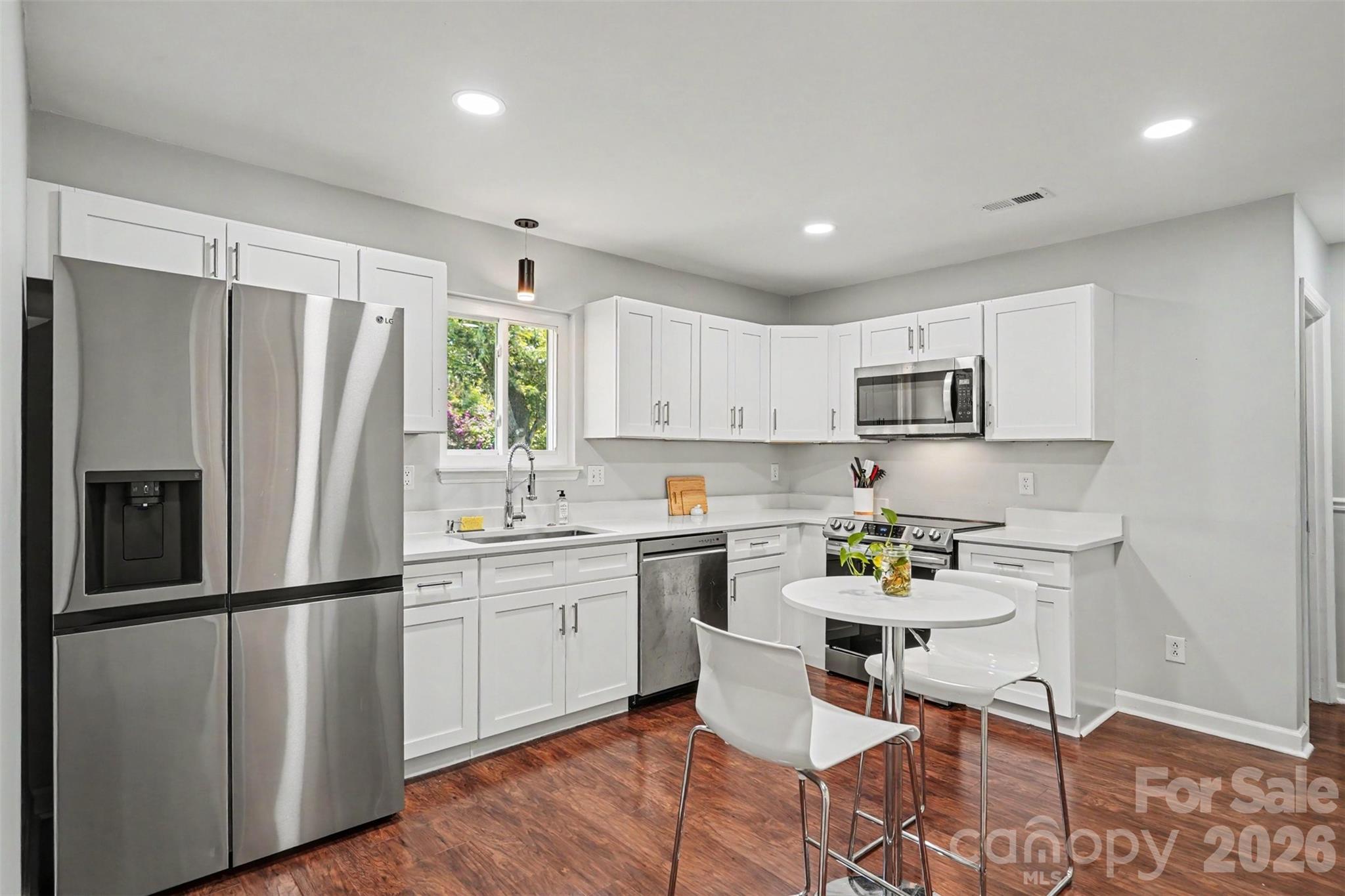 Hickory Ridge - Residential