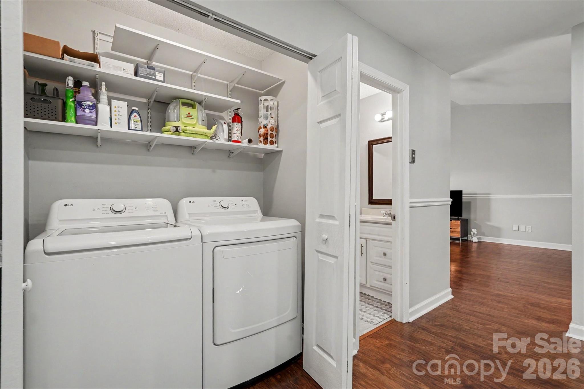 Hickory Ridge - Residential