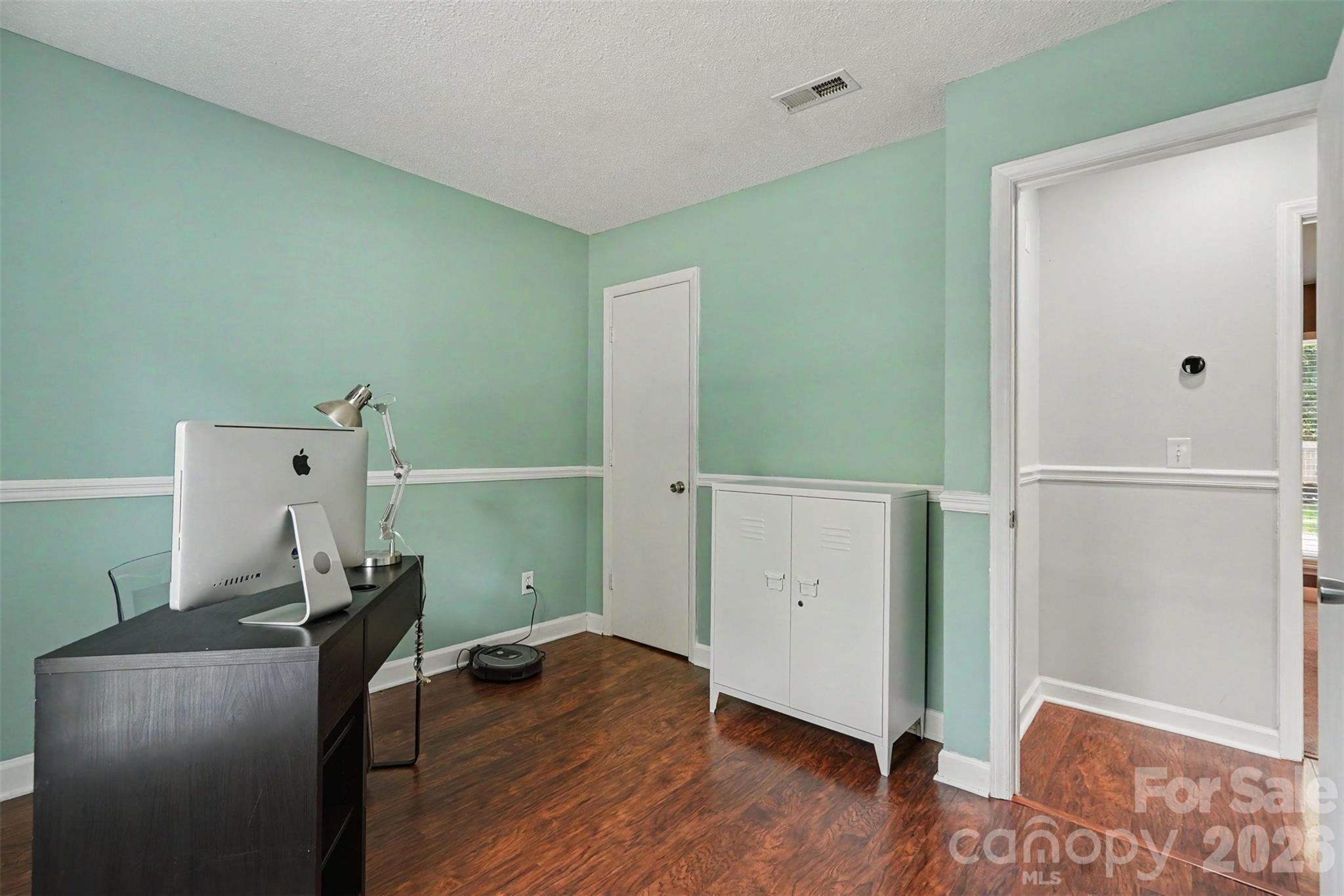 Hickory Ridge - Residential