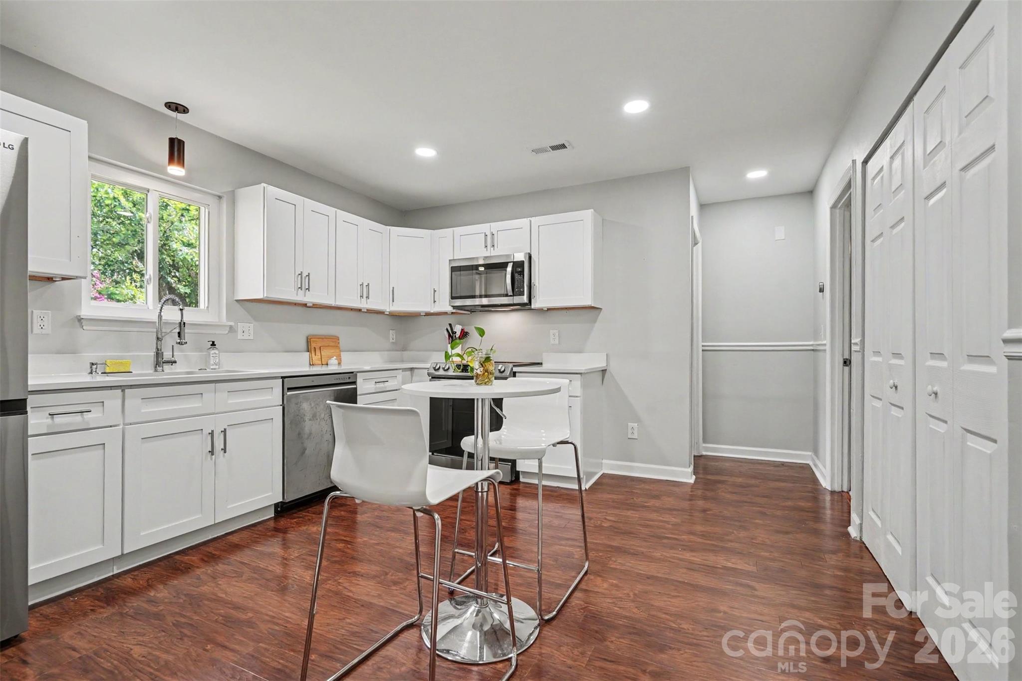 Hickory Ridge - Residential