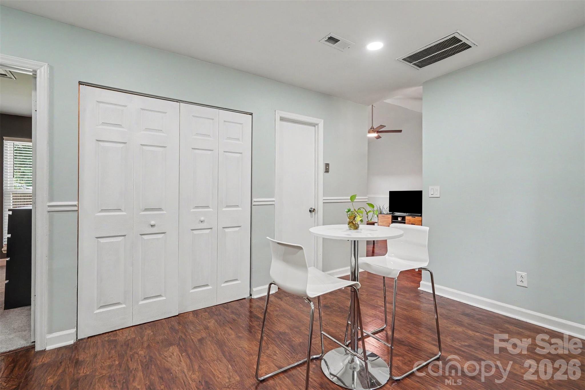 Hickory Ridge - Residential