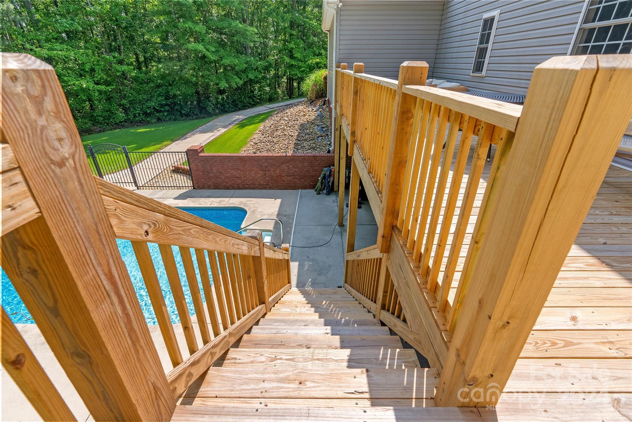 Smith Ridge - Residential