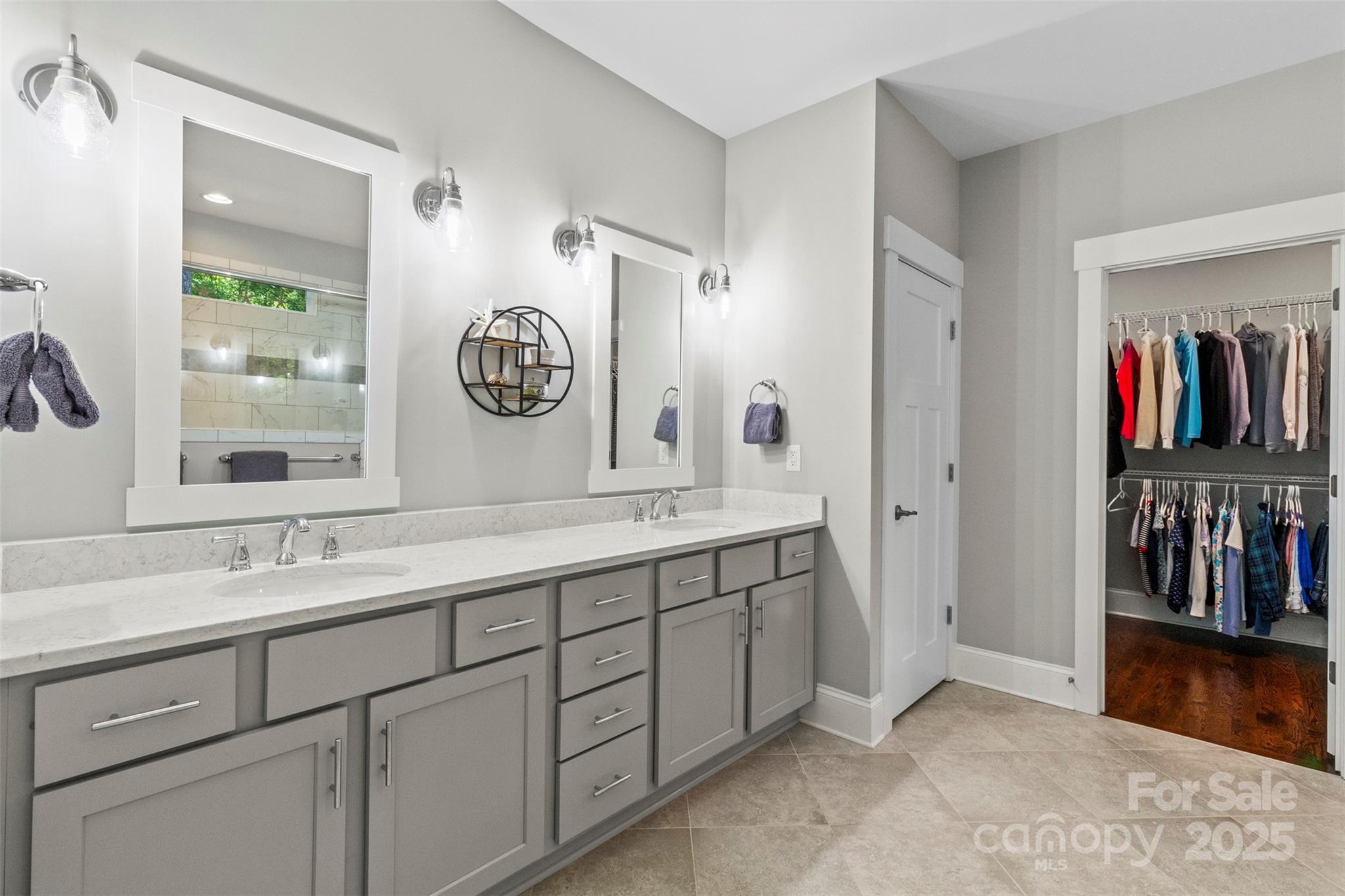 Riverchase Estates - Residential