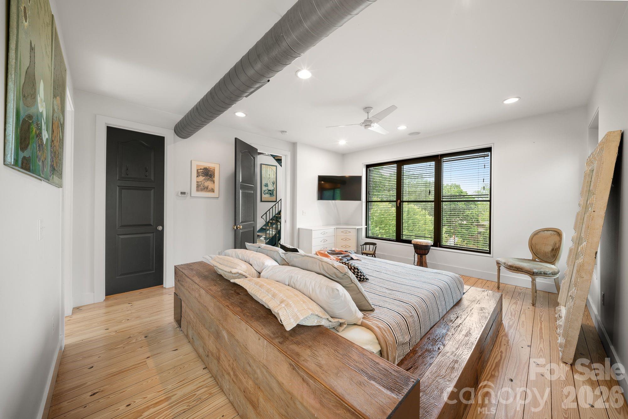 Oakhurst - Residential