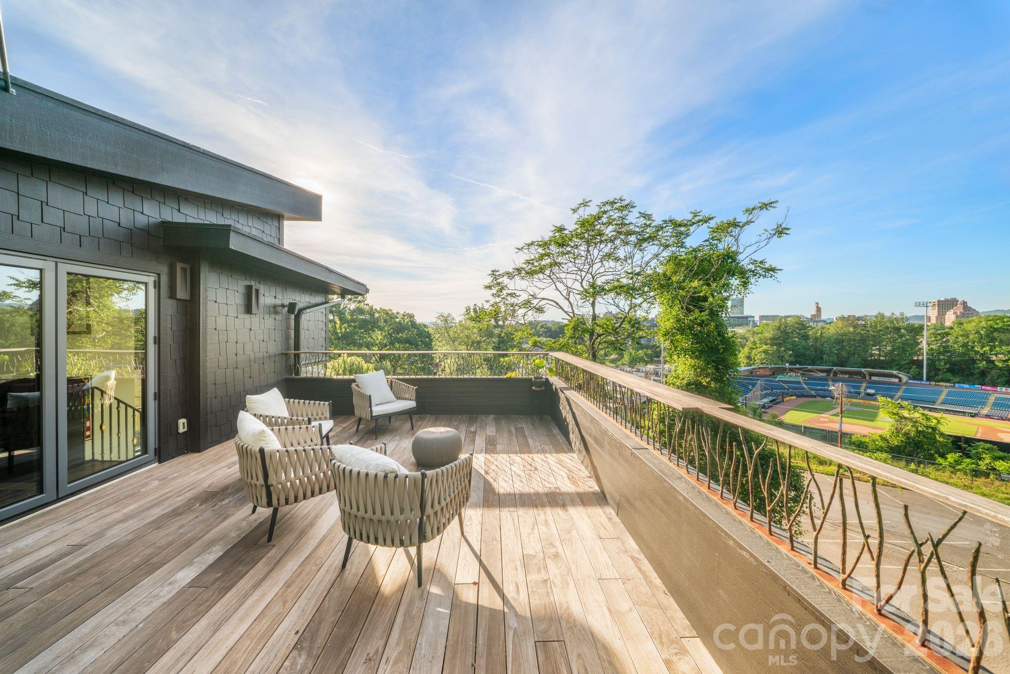 Oakhurst - Residential