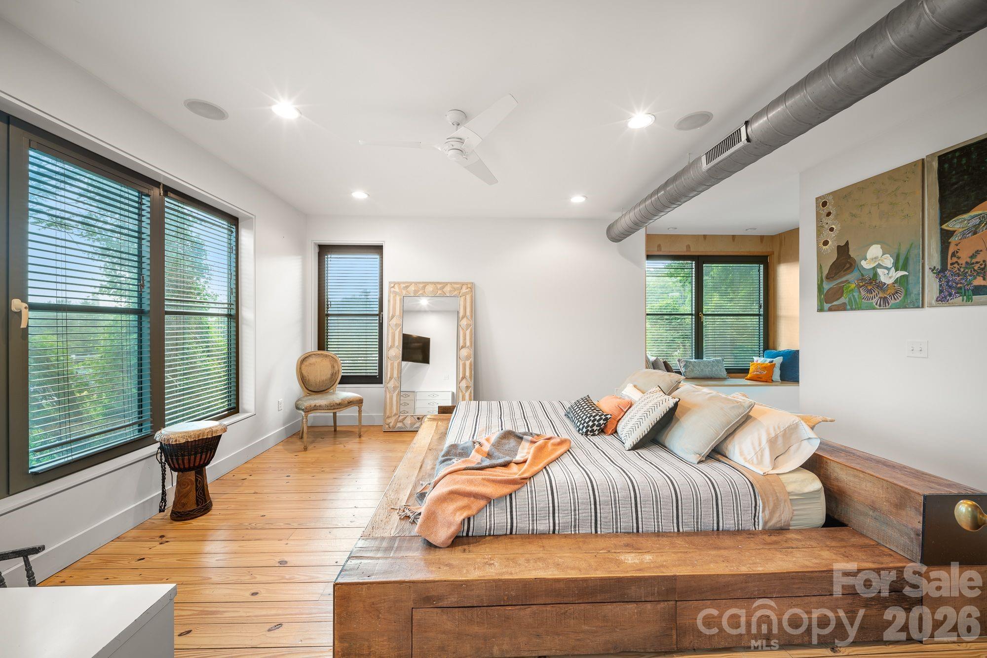 Oakhurst - Residential