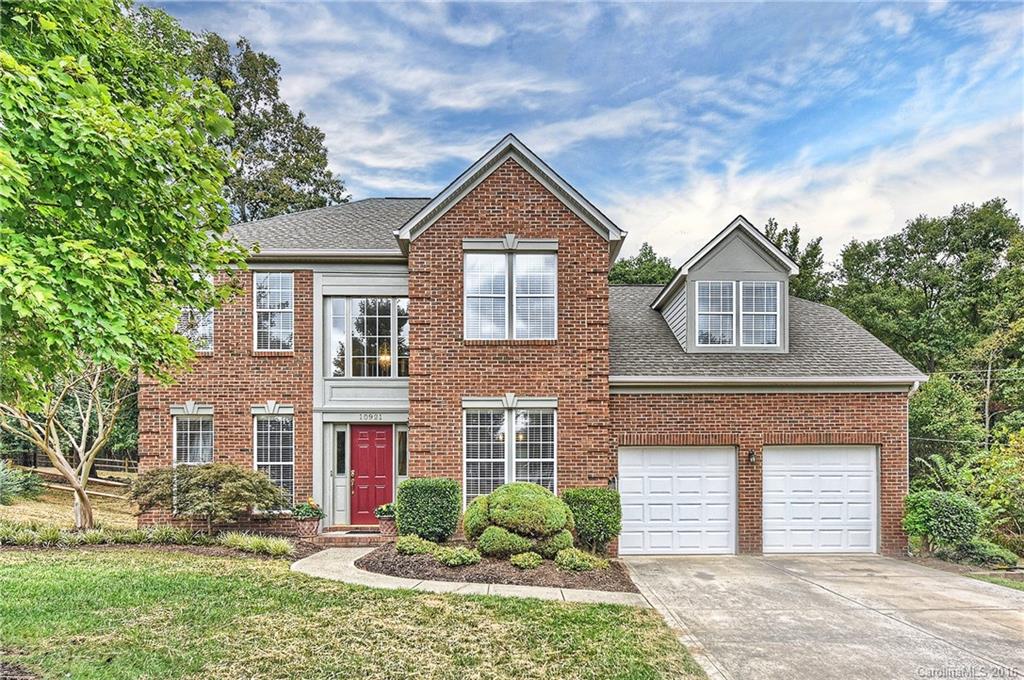 Move NOW into this immaculate, updated, lovingly-maintained home on a quiet cul-de-sac which features a gorgeous island Kitchen with granite countertops, stainless steel appliances, and travertine backsplash. The Kitchen opens into a spacious Family Room with gas logs fireplace. It also features a main floor Home Office/Living Room, Master with excellent bath and closet, Bonus Room (or Bedroom #4), fenced backyard, finished garage, new roof in 2015, 16' x 12' storage building and MORE!