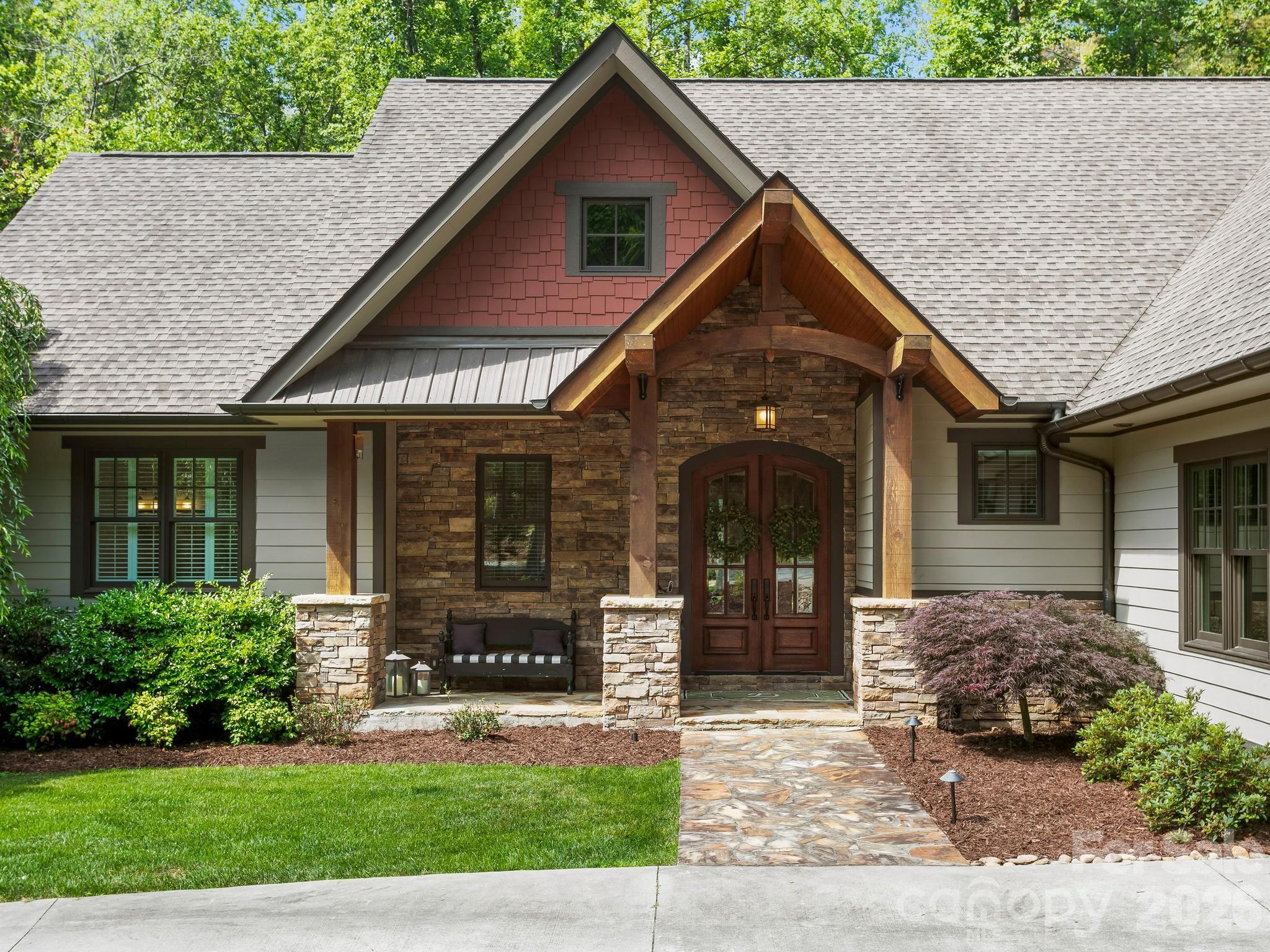 Cobblestone Village - Residential