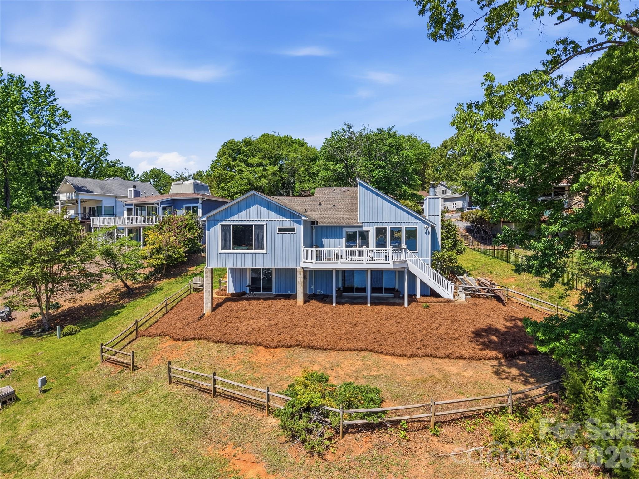 Tega Cay - Residential