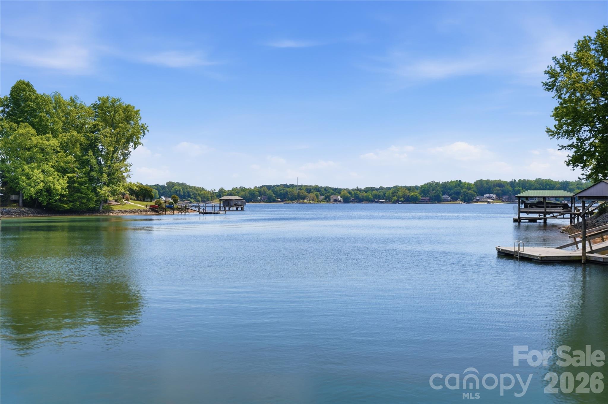 Tega Cay - Residential
