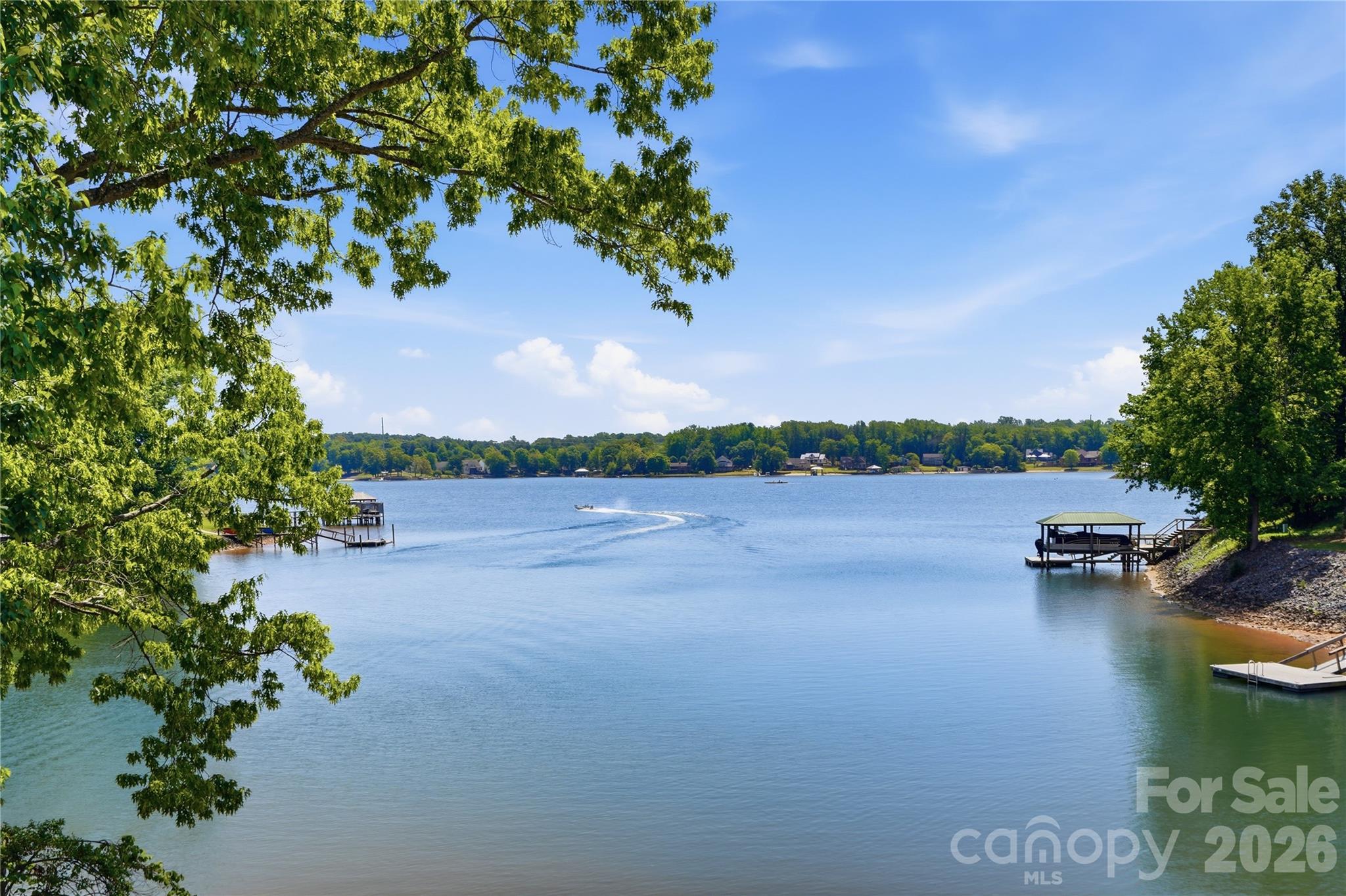 Tega Cay - Residential