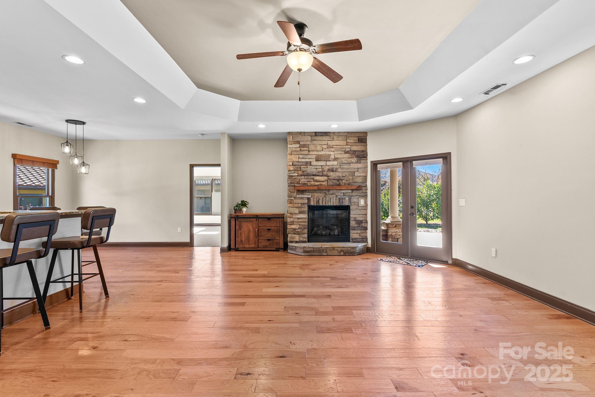 Bonito Ocaso in Crowell Farms - Residential